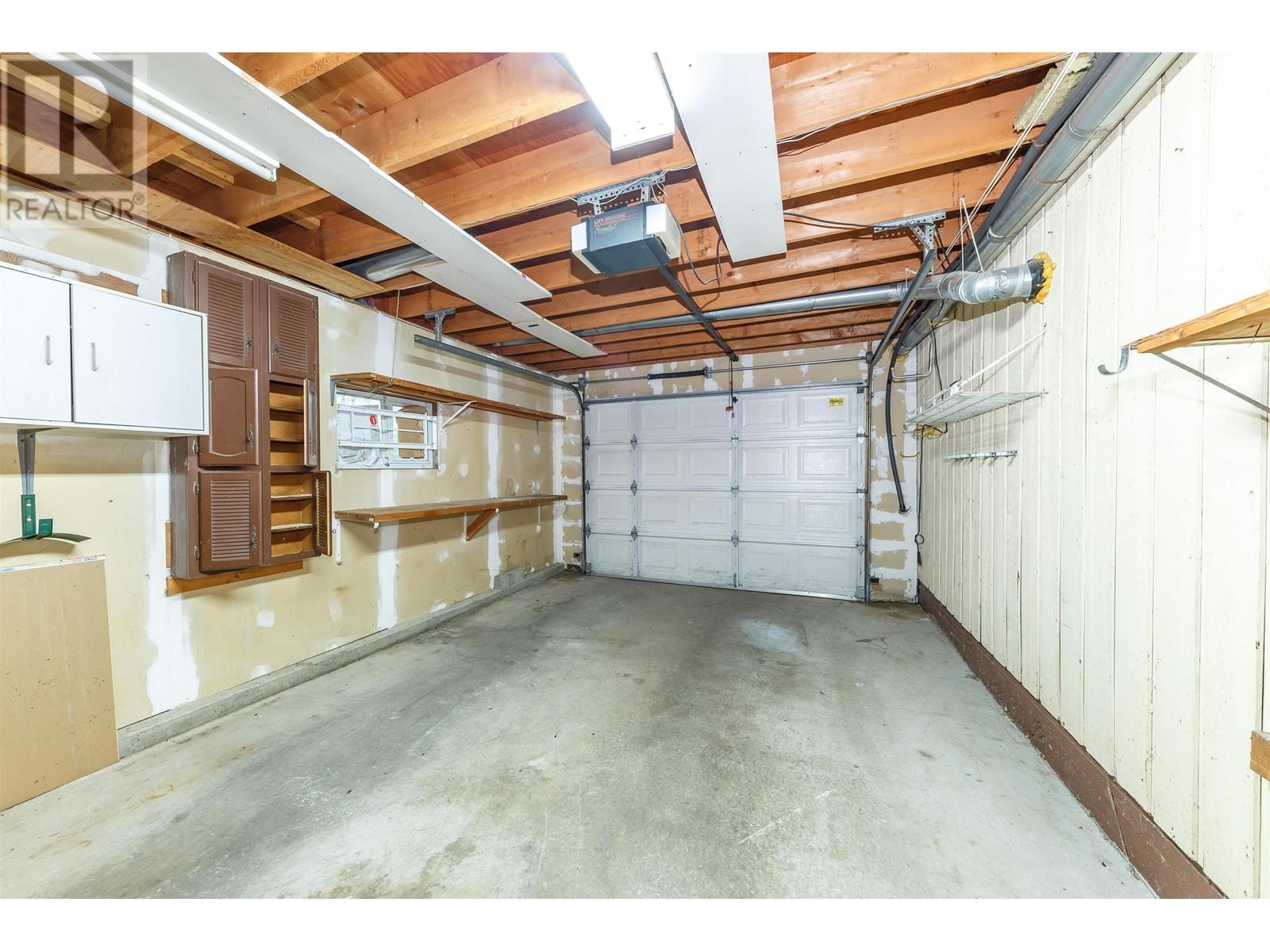 7674 Burris Street, Burnaby, British Columbia  V5E 1Z3 - Photo 25 - R2957047