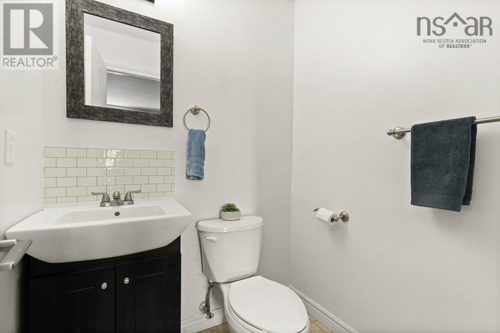 203 15 Langbrae Drive, Halifax, Nova Scotia  B3M 3W5 - Photo 10 - 202501038