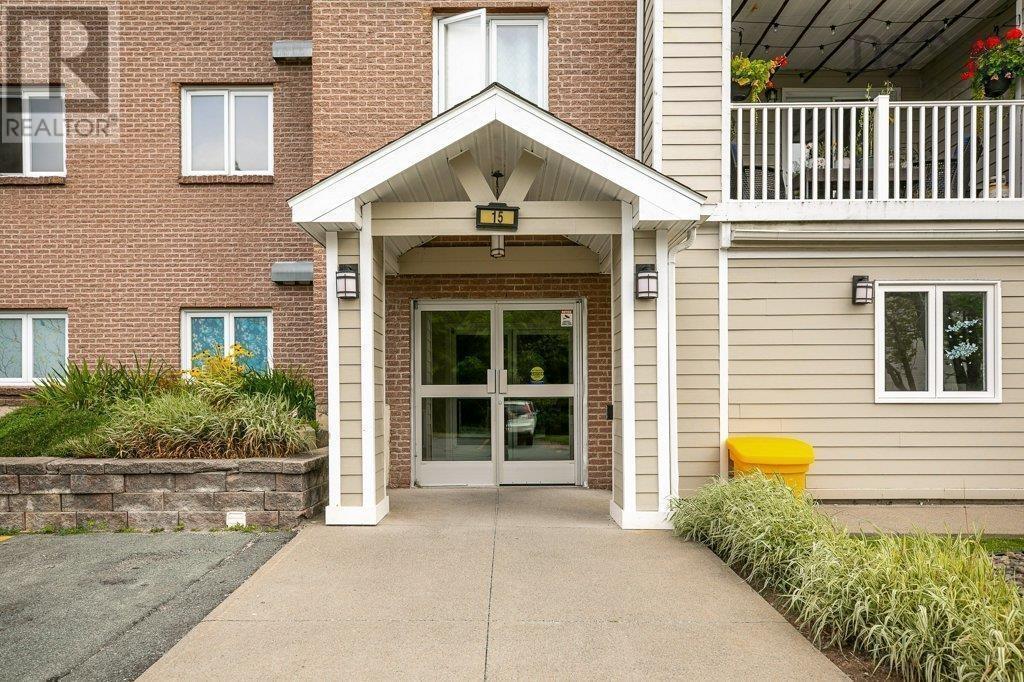 203 15 Langbrae Drive, Halifax, Nova Scotia  B3M 3W5 - Photo 2 - 202501038