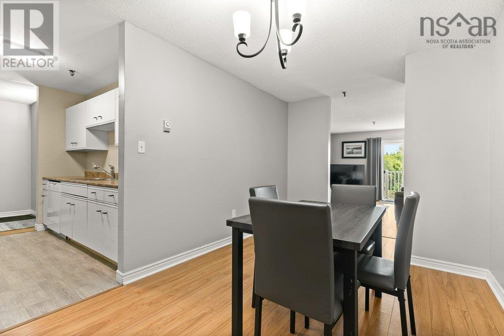 203 15 Langbrae Drive, Halifax, Nova Scotia  B3M 3W5 - Photo 5 - 202501038