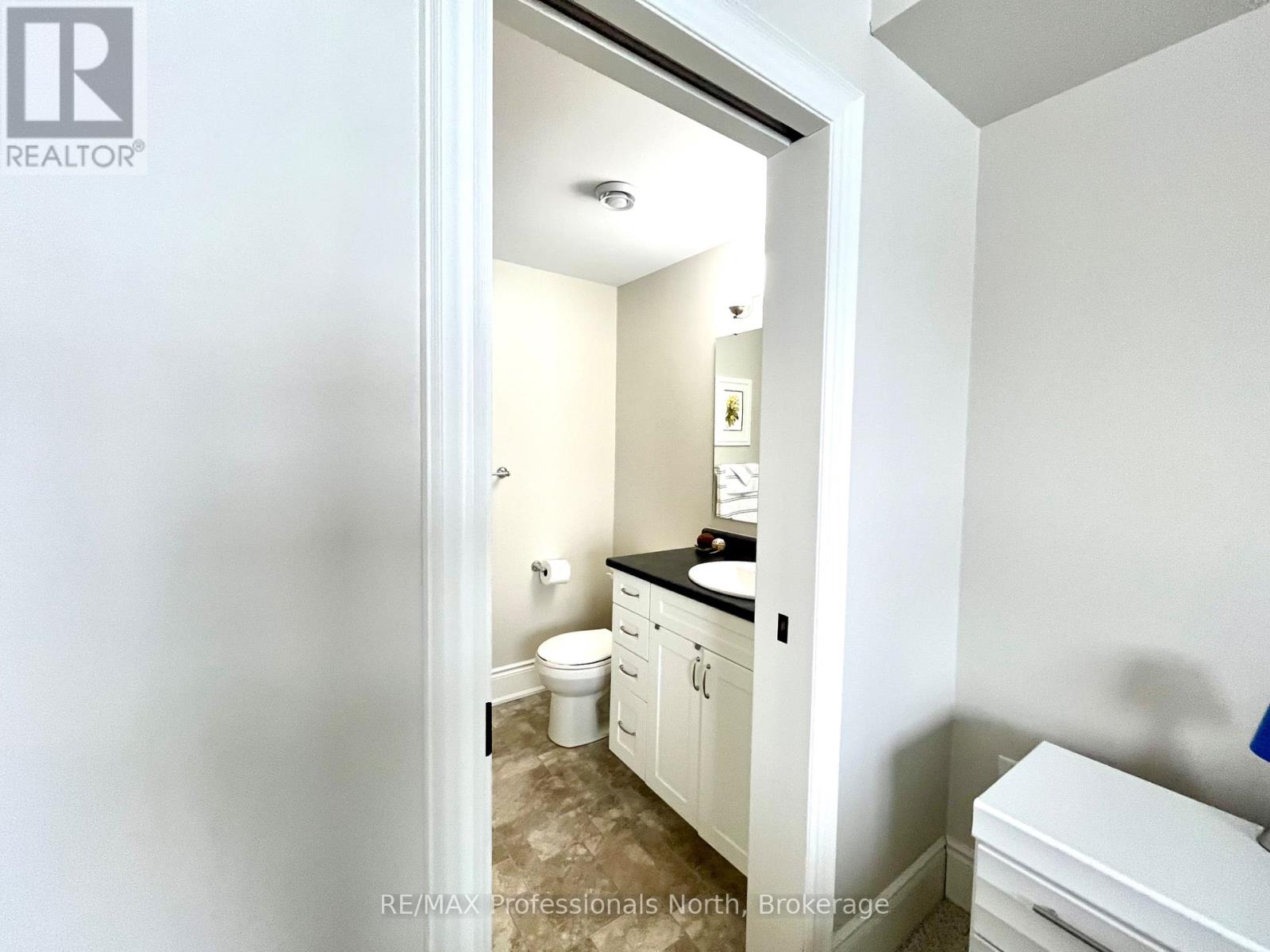 204 - 9 Newcastle Street, Minden Hills, Ontario  K0M 2K0 - Photo 17 - X11927166