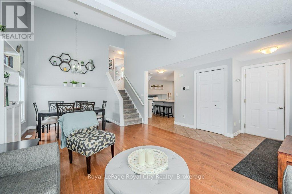 14 Primrose Lane, Guelph, Ontario  N1H 7V4 - Photo 6 - X11927197