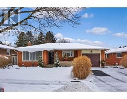 37 MONTCALM Drive, Kitchener, Ontario