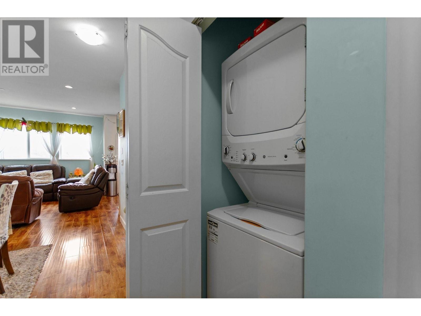 2631 Napier Street, Vancouver, British Columbia  V5K 2W7 - Photo 15 - R2955652