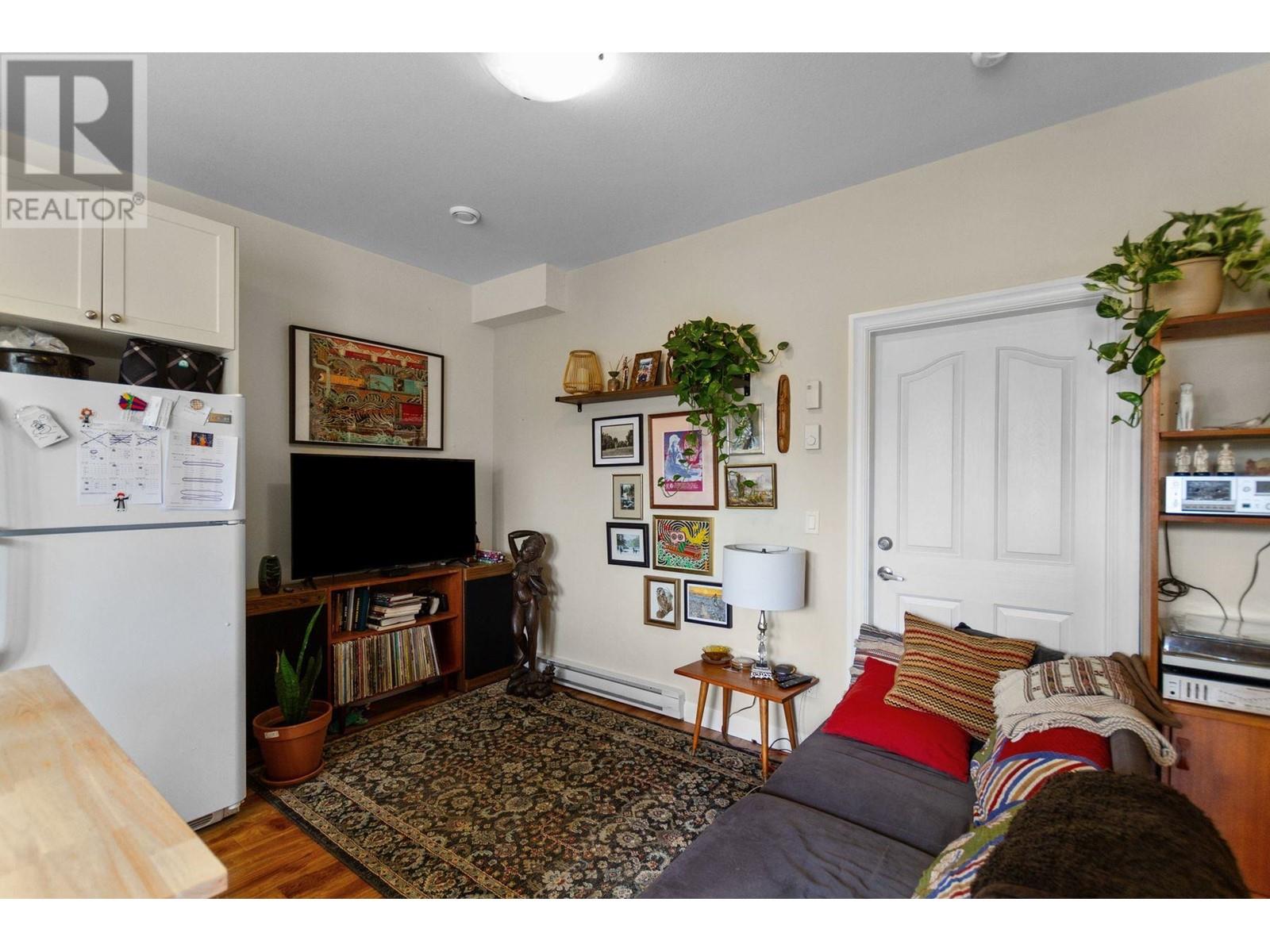 2631 Napier Street, Vancouver, British Columbia  V5K 2W7 - Photo 18 - R2955652