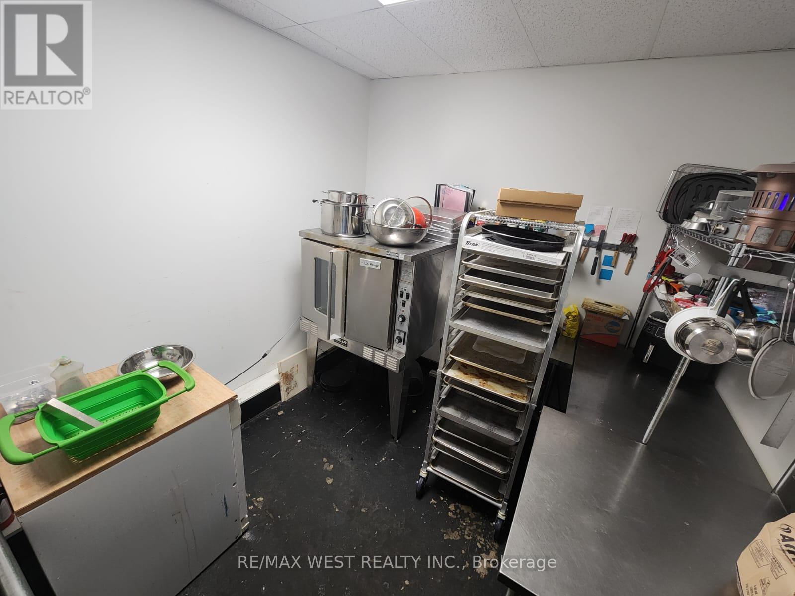 31 - 2737 Keele Street, Toronto, Ontario  M3M 2E9 - Photo 16 - W11927119