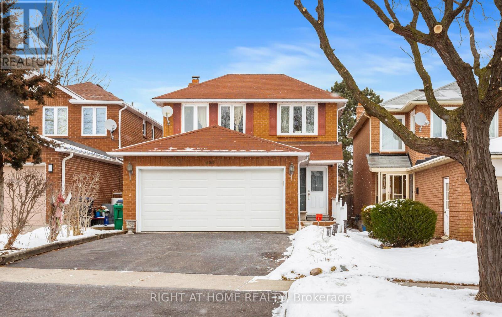 420 TAILFEATHER CRESCENT, Mississauga, Ontario