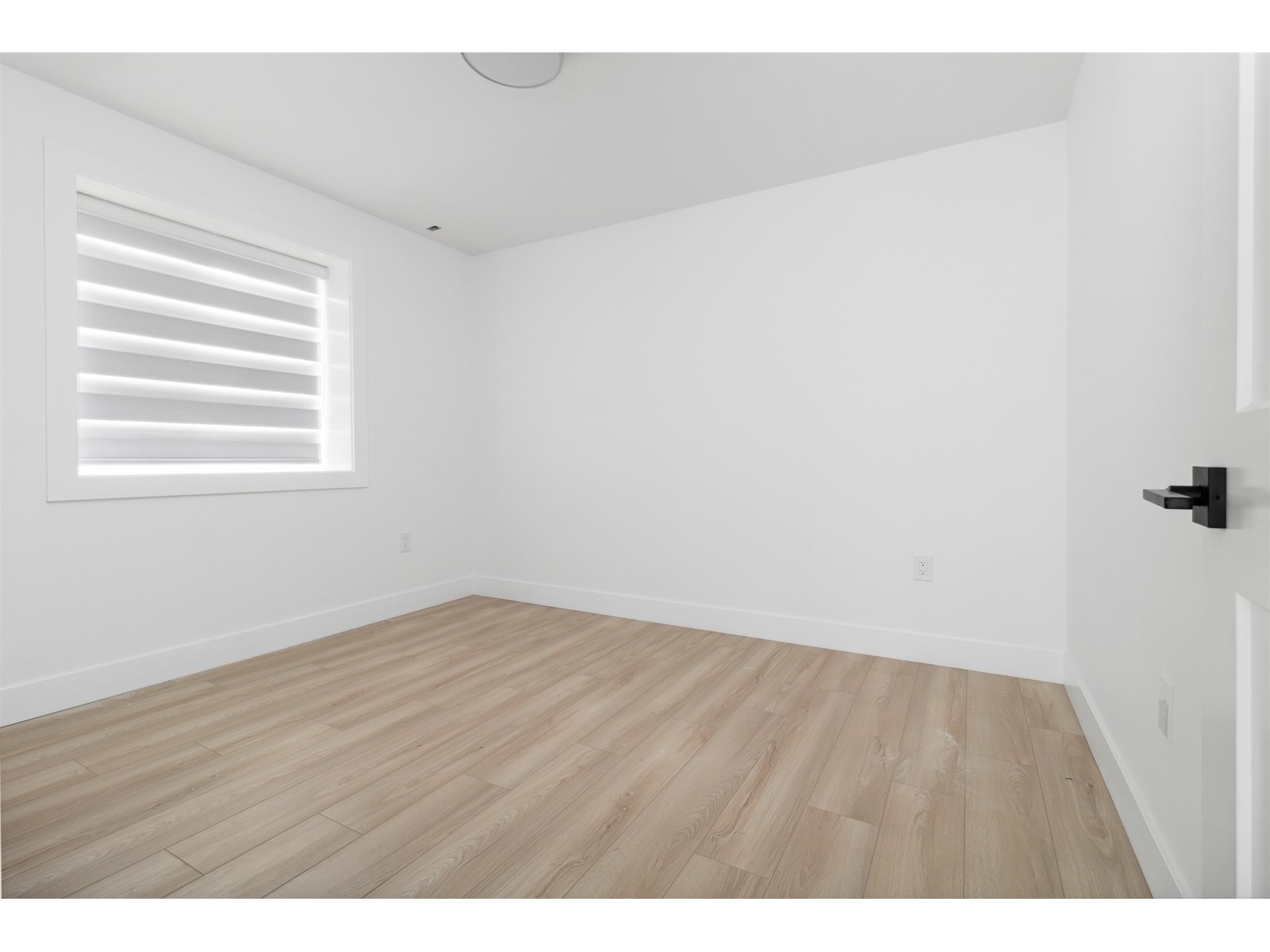 20481 68 Avenue, Langley, British Columbia  V2Y 3C8 - Photo 24 - R2956850