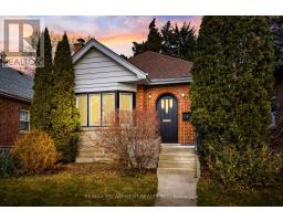 4 EDGEVALE ROAD, Hamilton, Ontario