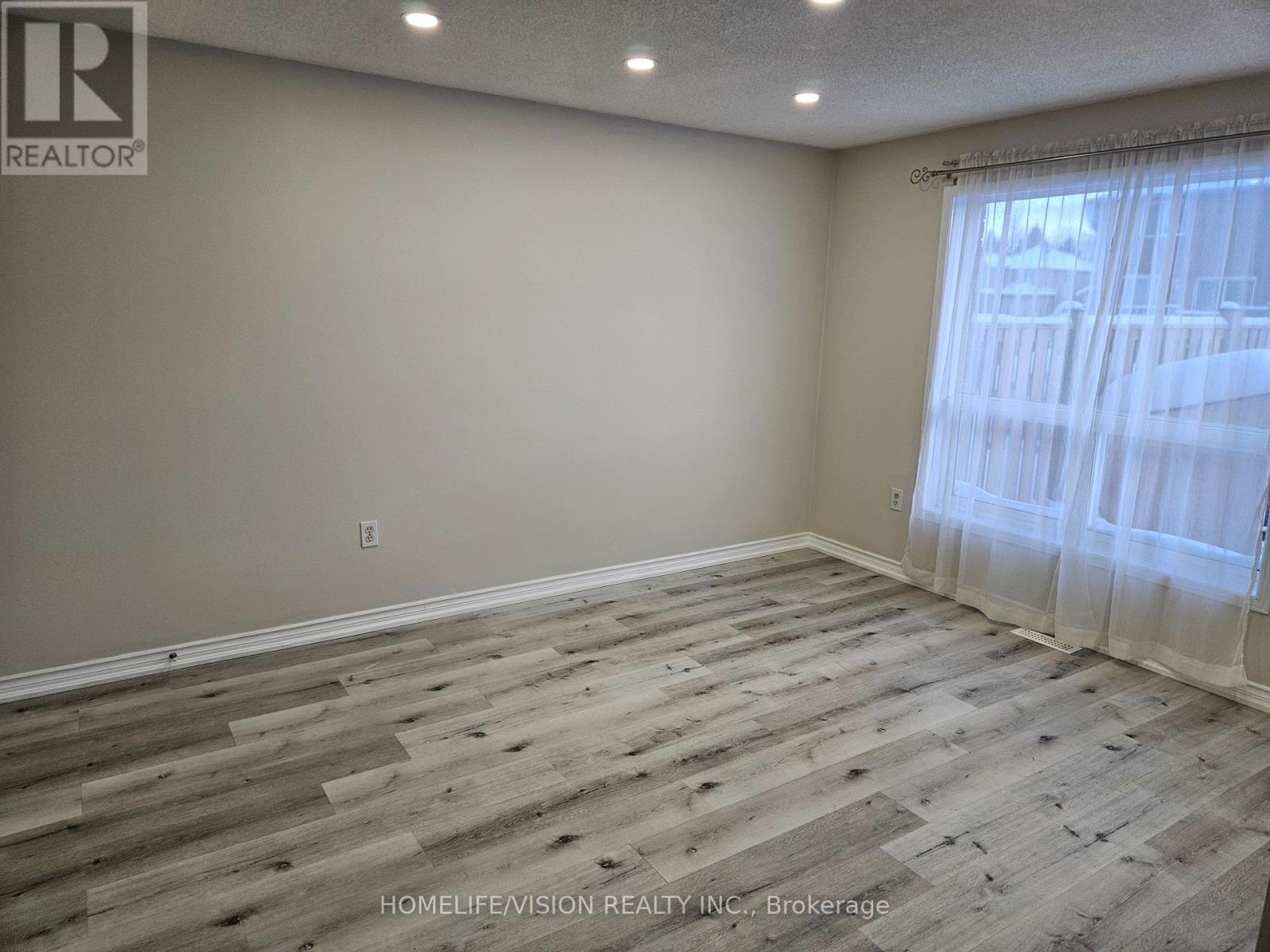 225 Tunbridge Road, Barrie (Georgian Drive), Ontario  L4M 6R6 - Photo 28 - S11907756