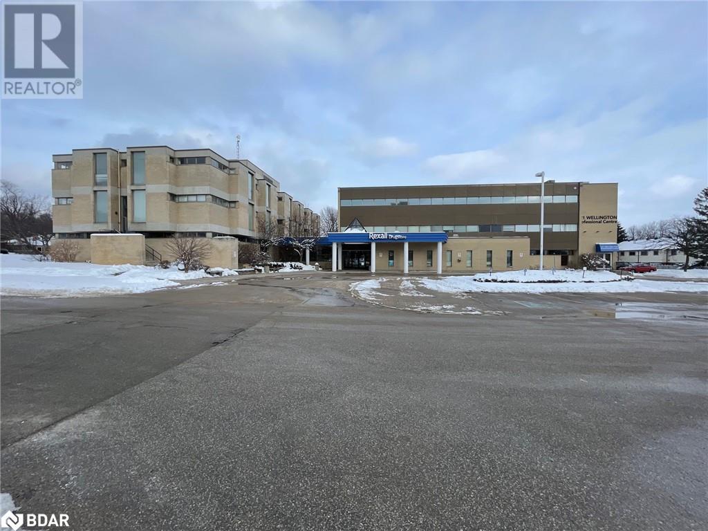 121 WELLINGTON Street W Unit# 200, barrie, Ontario