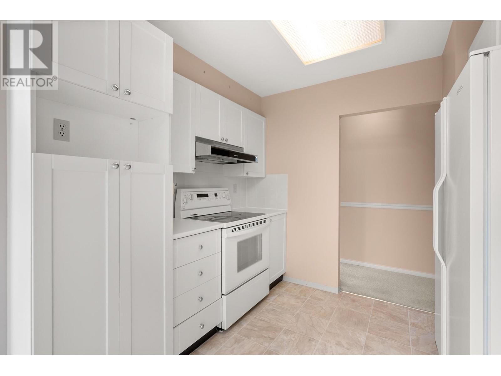 402 2115 W 40th Avenue, Vancouver, British Columbia  V6M 1W4 - Photo 10 - R2957038