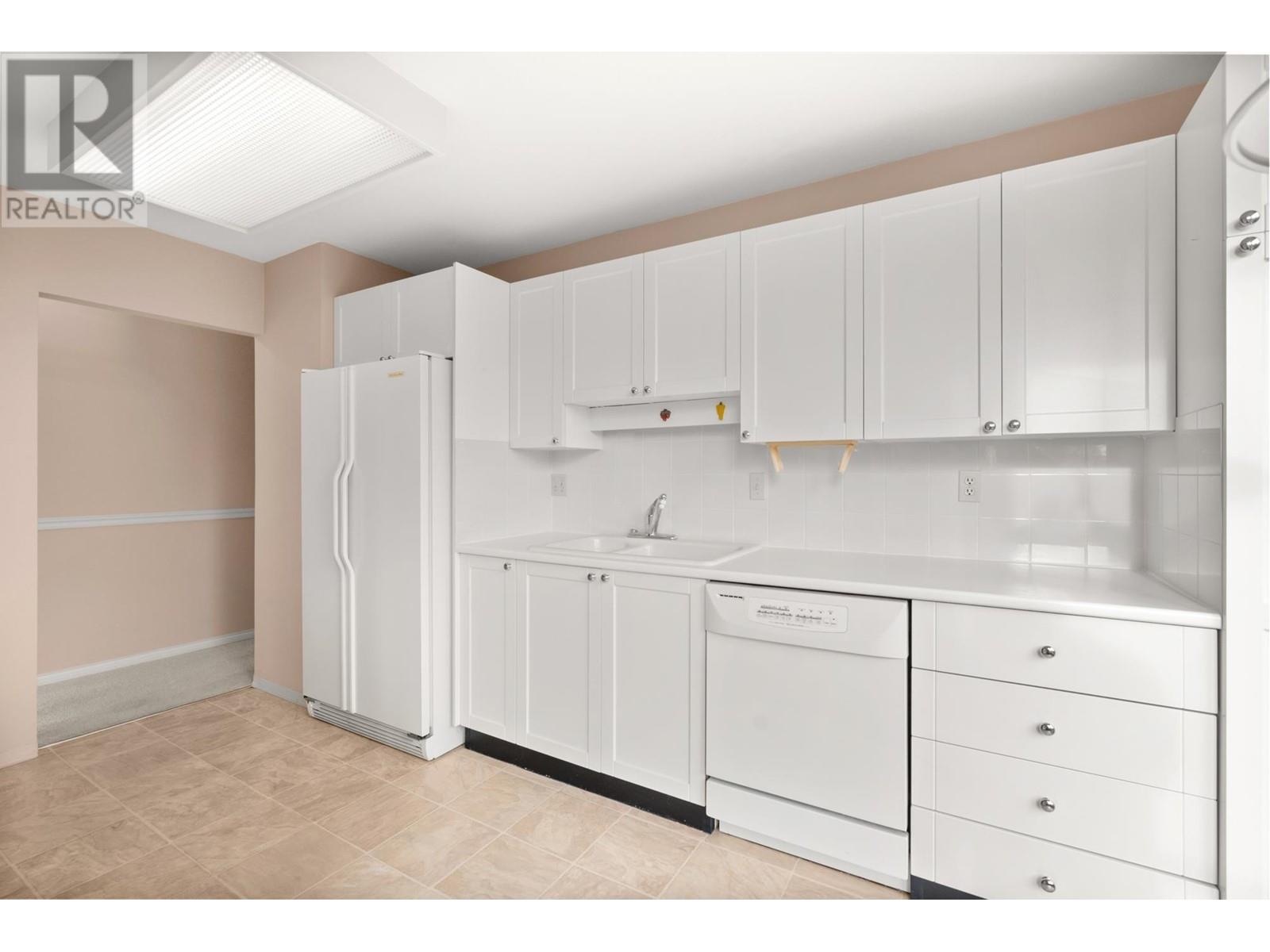 402 2115 W 40th Avenue, Vancouver, British Columbia  V6M 1W4 - Photo 14 - R2957038