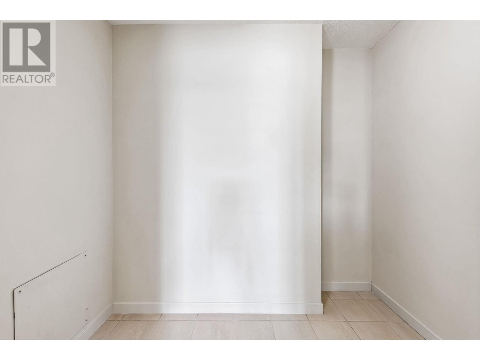 Listing Picture 21 of 33 : 2307 1033 MARINASIDE CRESCENT, Vancouver / 溫哥華 - 魯藝地產 Yvonne Lu Group - MLS Medallion Club Member