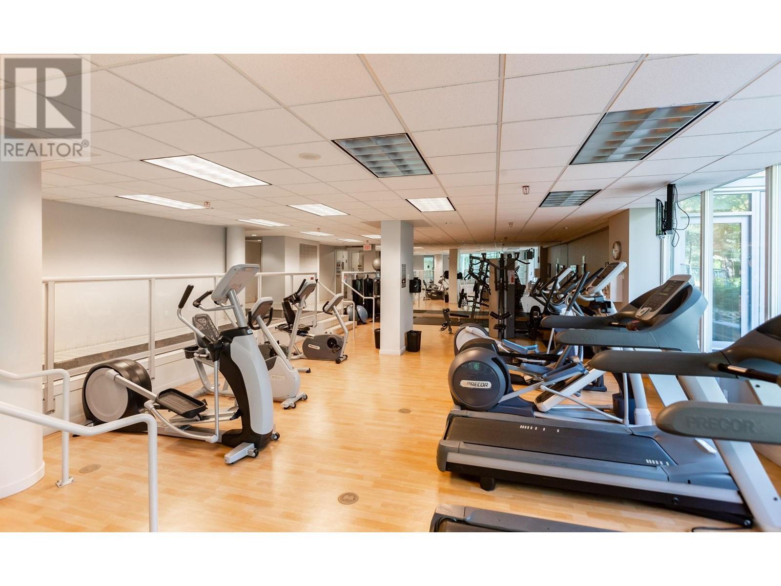 Listing Picture 26 of 33 : 2307 1033 MARINASIDE CRESCENT, Vancouver / 溫哥華 - 魯藝地產 Yvonne Lu Group - MLS Medallion Club Member