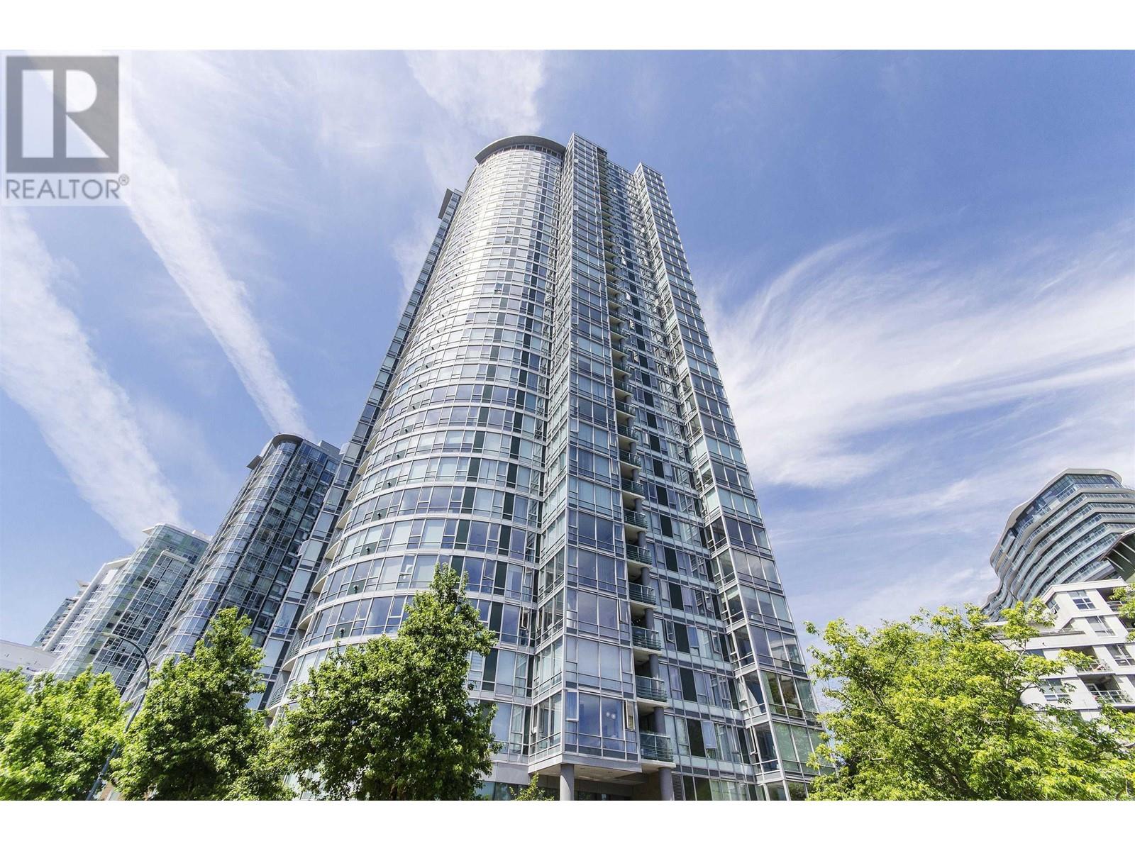 Listing Picture 30 of 33 : 2307 1033 MARINASIDE CRESCENT, Vancouver / 溫哥華 - 魯藝地產 Yvonne Lu Group - MLS Medallion Club Member