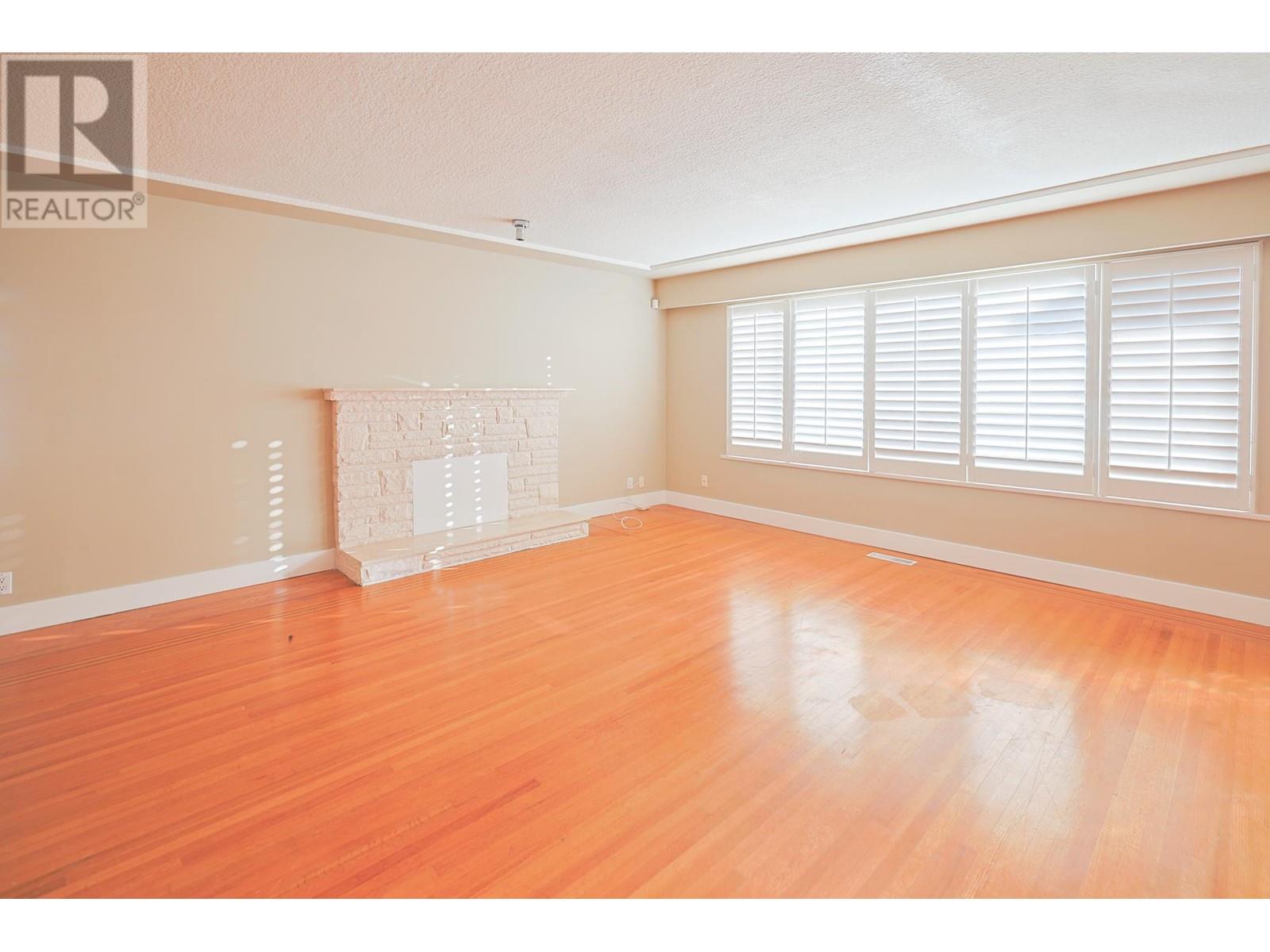 545 W 63rd Avenue, Vancouver, British Columbia  V6P 2G7 - Photo 8 - R2957070