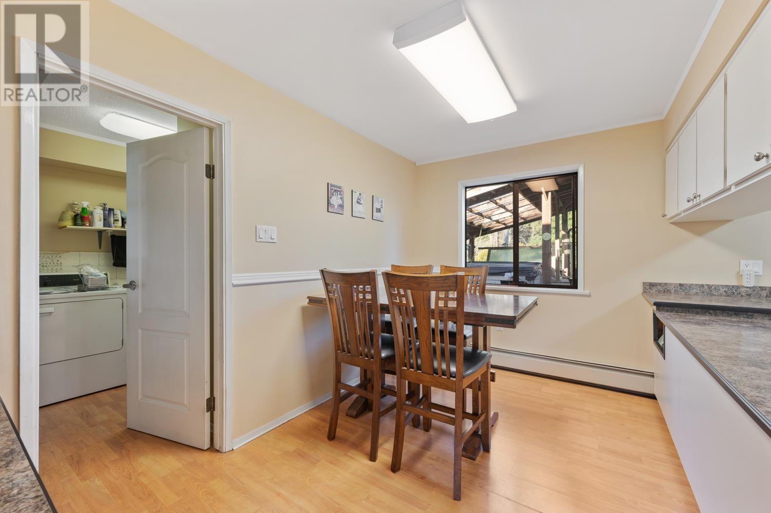 25215 124 Avenue, Maple Ridge, British Columbia  V4R 1T8 - Photo 12 - R2957105