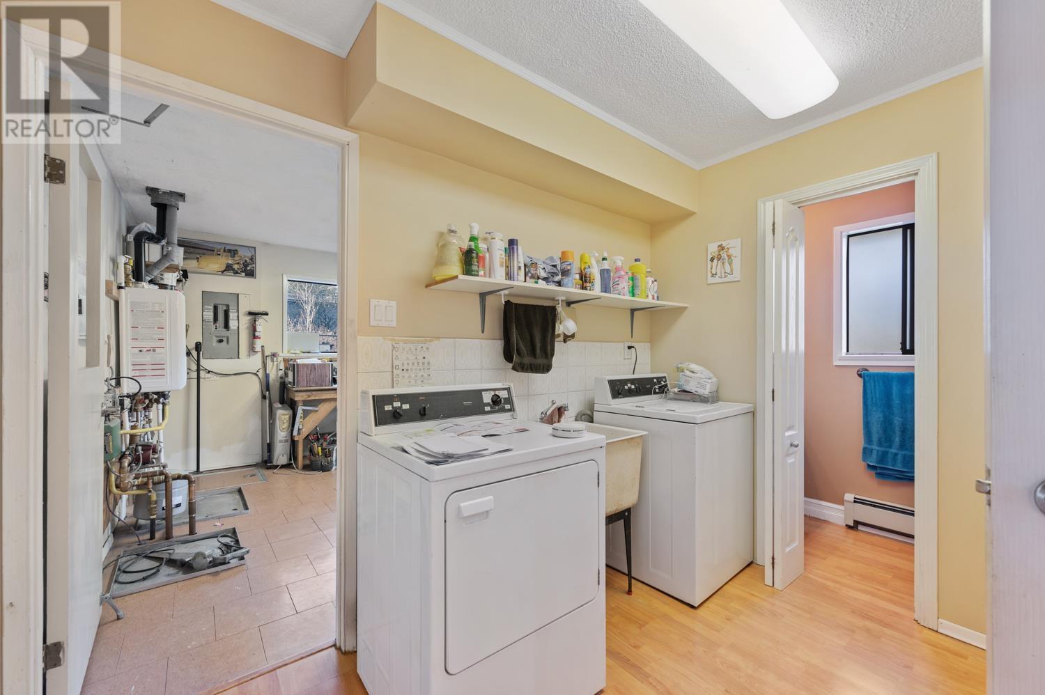 25215 124 Avenue, Maple Ridge, British Columbia  V4R 1T8 - Photo 23 - R2957105