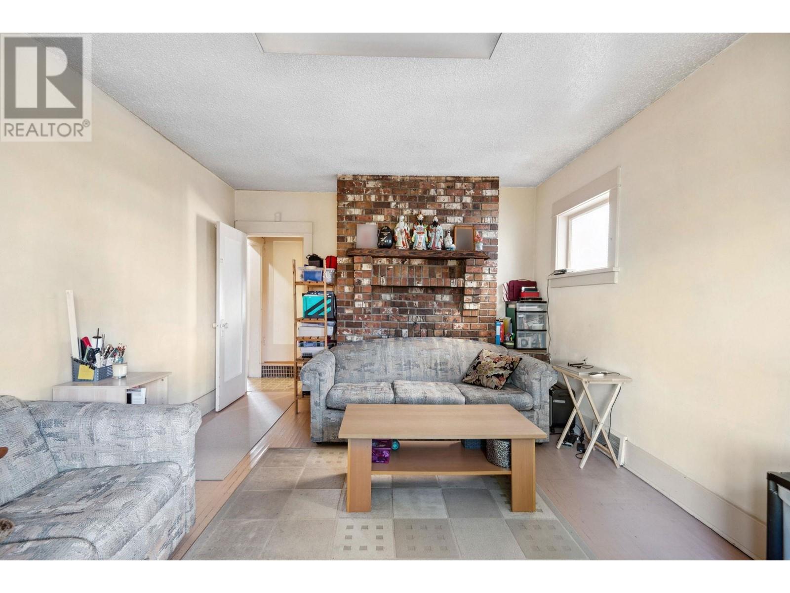 464 E 12th Avenue, Vancouver, British Columbia  V5T 2H4 - Photo 11 - R2957131