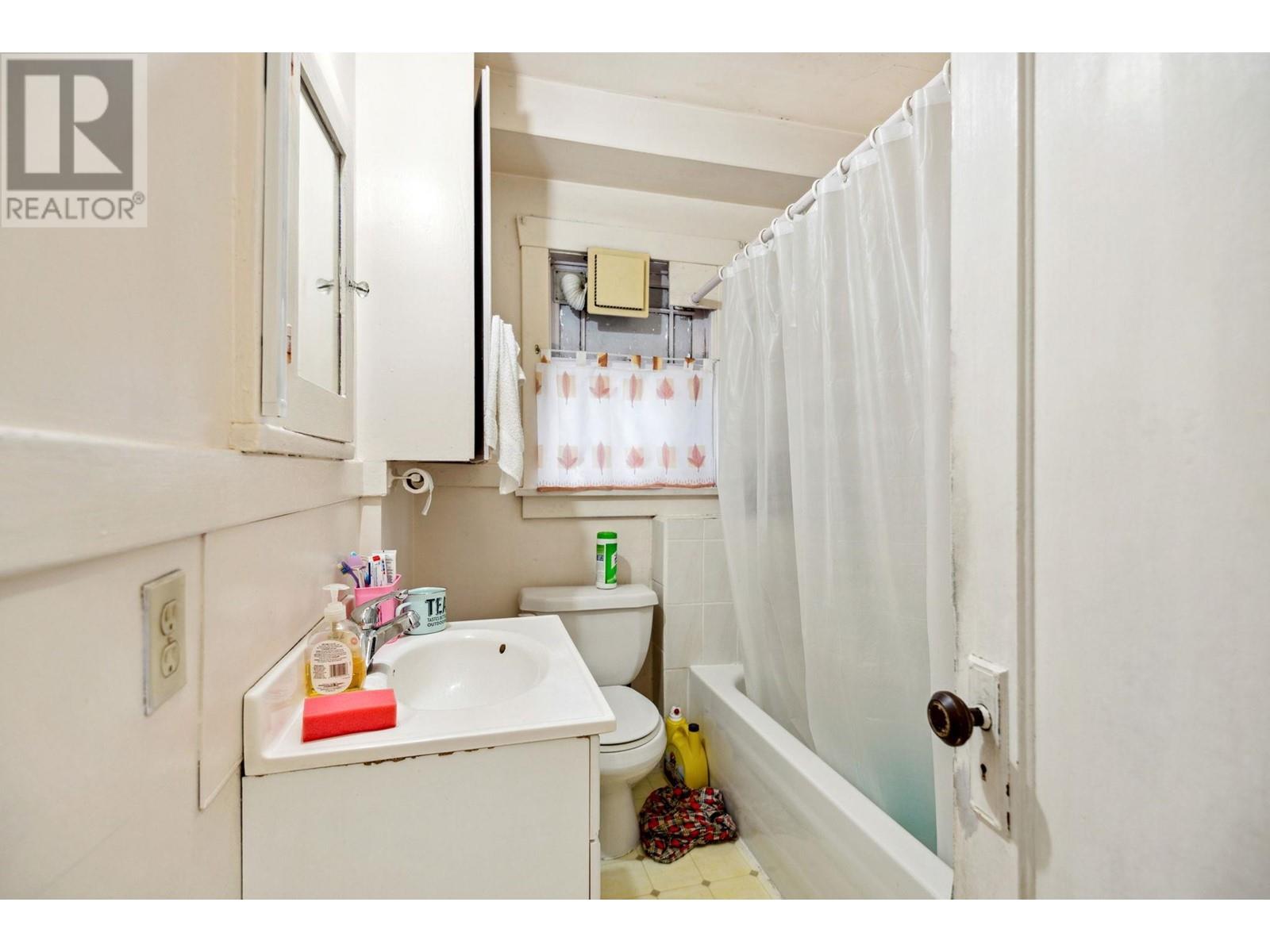 464 E 12th Avenue, Vancouver, British Columbia  V5T 2H4 - Photo 21 - R2957131