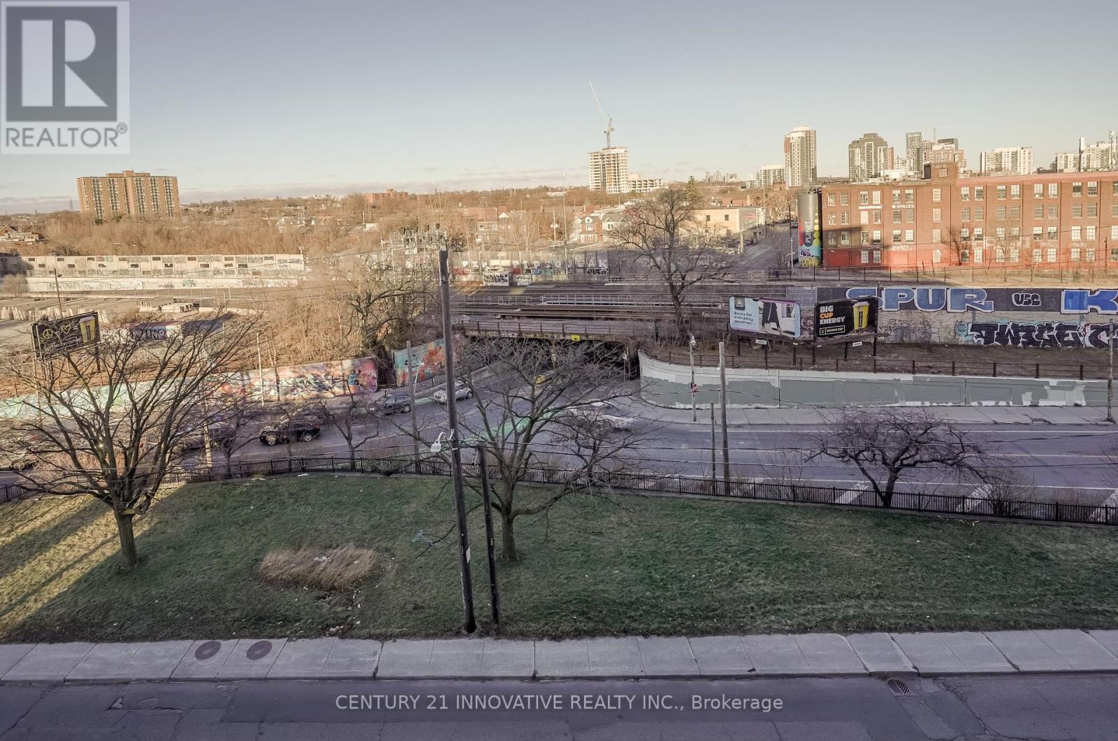 607 - 2625 Dundas Street W, Toronto, Ontario  M6P 1X9 - Photo 36 - W11927415