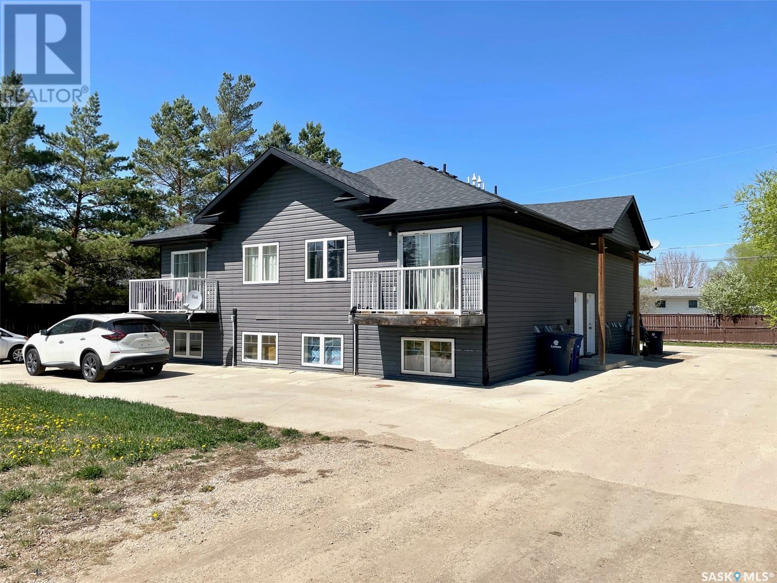 342 30th Street, Battleford, Saskatchewan  S0M 0E0 - Photo 2 - SK993059