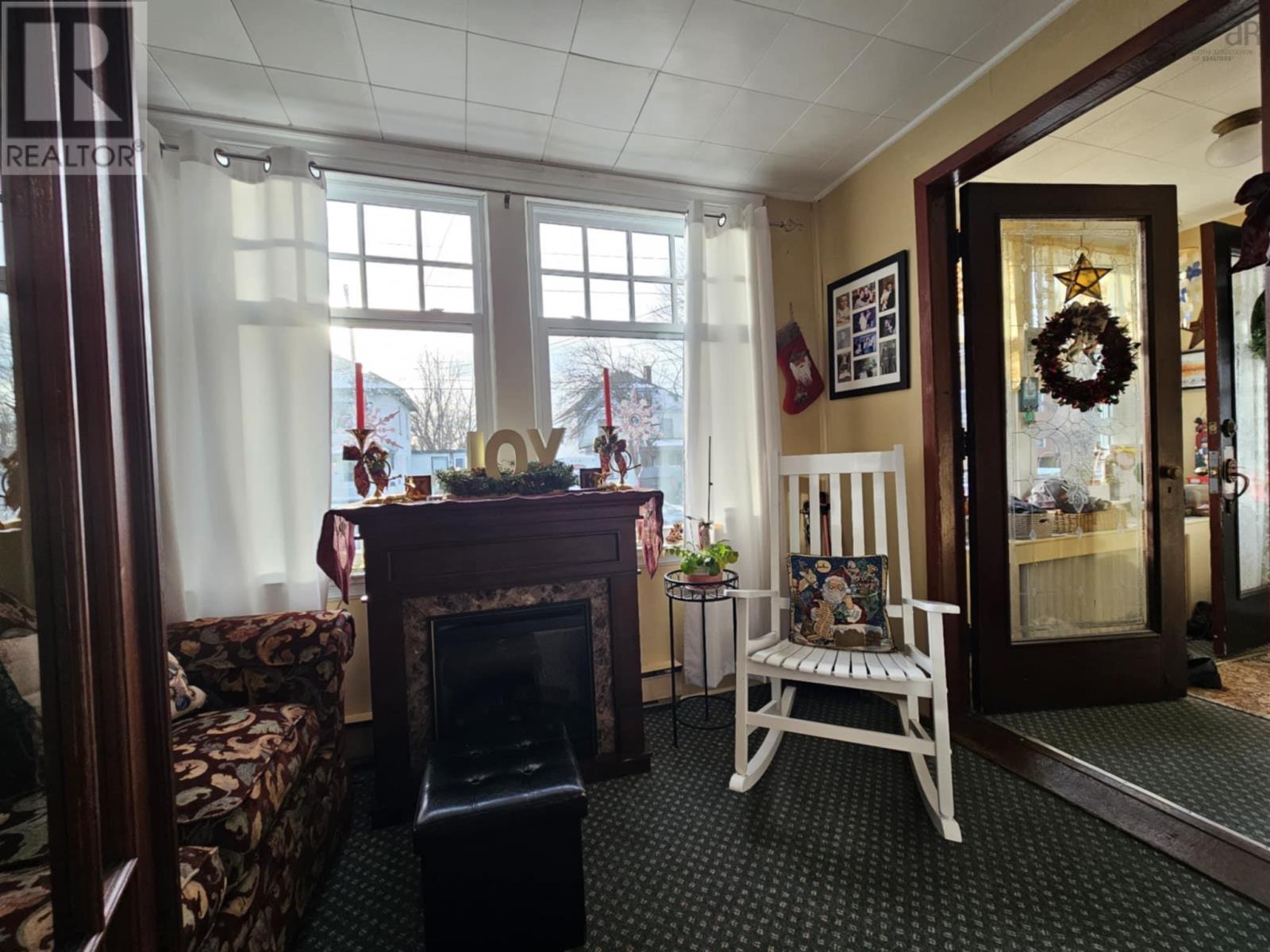 41 Charlotte Street, Sydney, Nova Scotia  B1P 1B5 - Photo 10 - 202501054