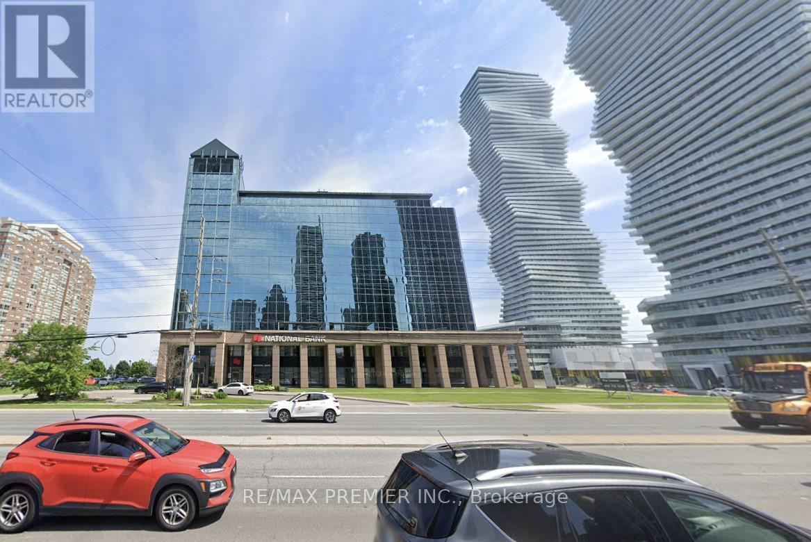 200-02 - 350 Burnhamthorpe Road W, Mississauga, Ontario  L5B 3J1 - Photo 1 - W11927491