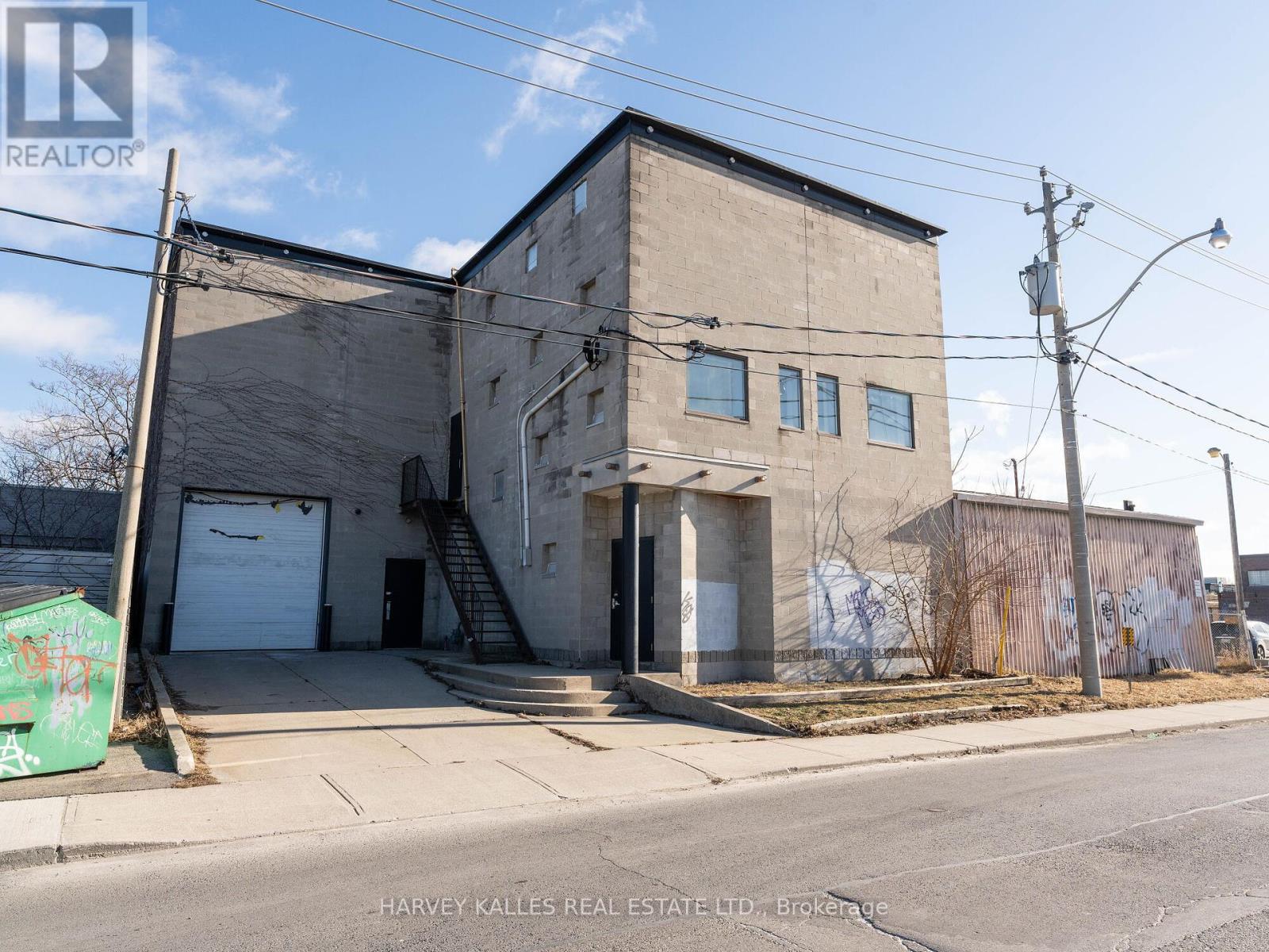 43-47 BOOTH AVENUE, Toronto, Ontario