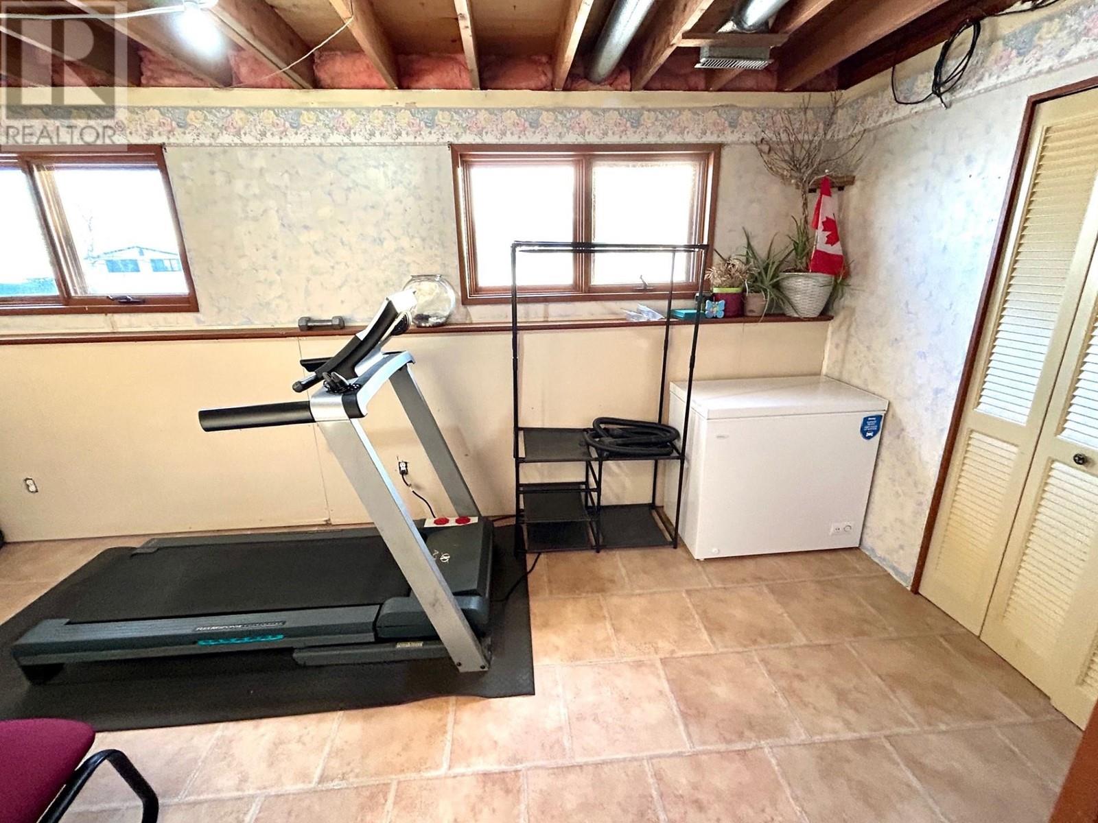 5420 W 53 Avenue, Fort Nelson, British Columbia V0C 1R0 - Photo 19 - R2957025