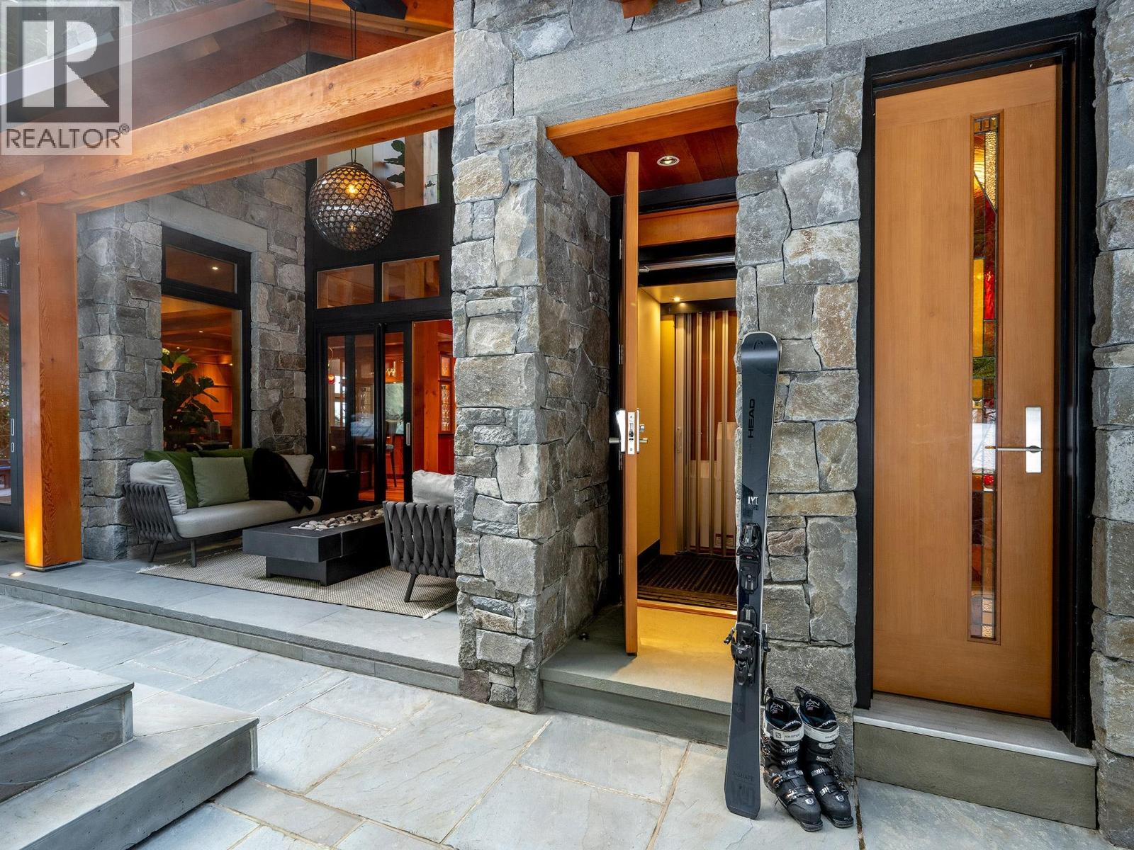 4961 Horstman Lane, Whistler, British Columbia  V0N 1B4 - Photo 38 - R2951773