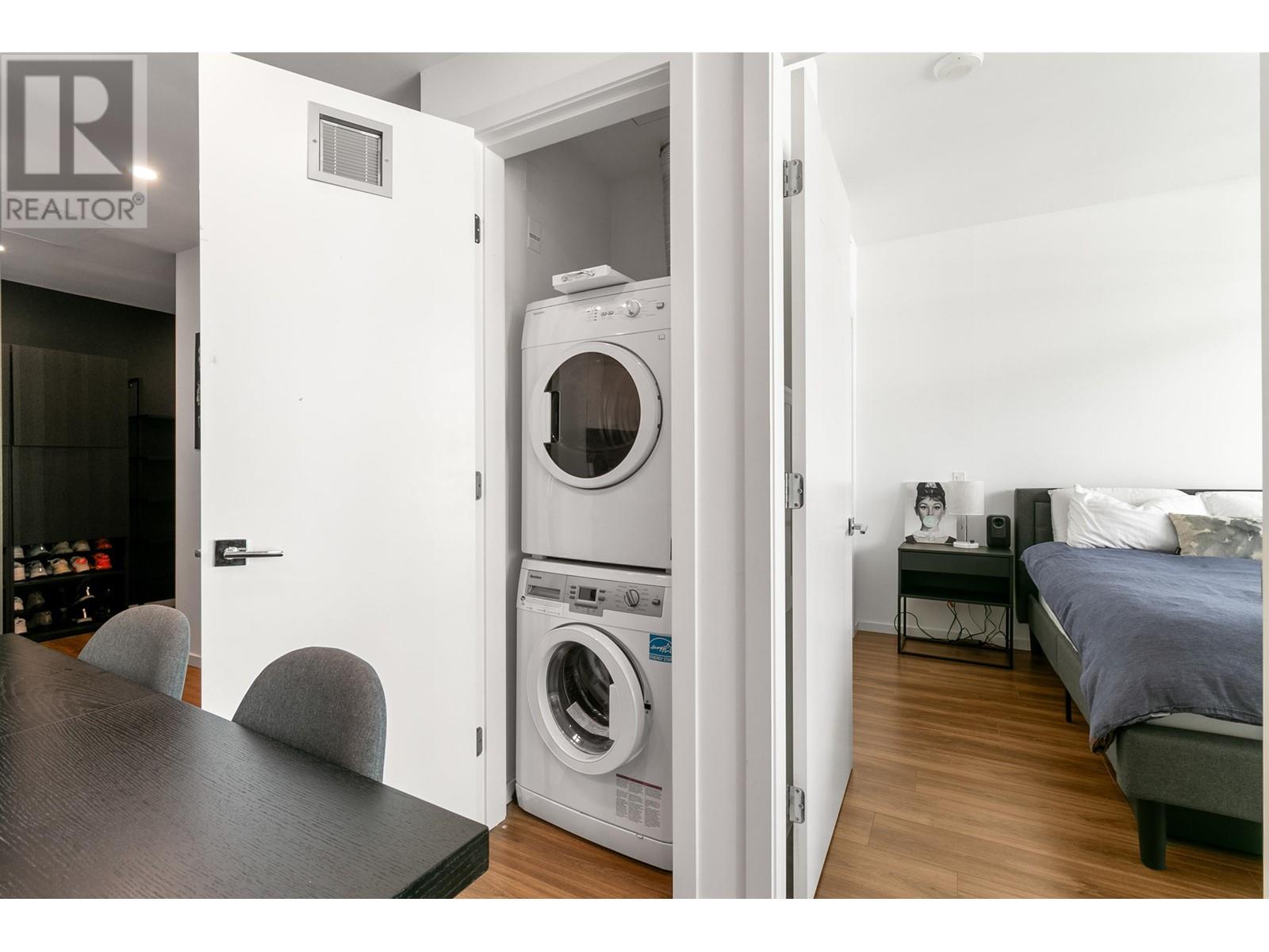 610 1888 Gilmore Avenue, Burnaby, British Columbia  V5C 0L2 - Photo 11 - R2957185