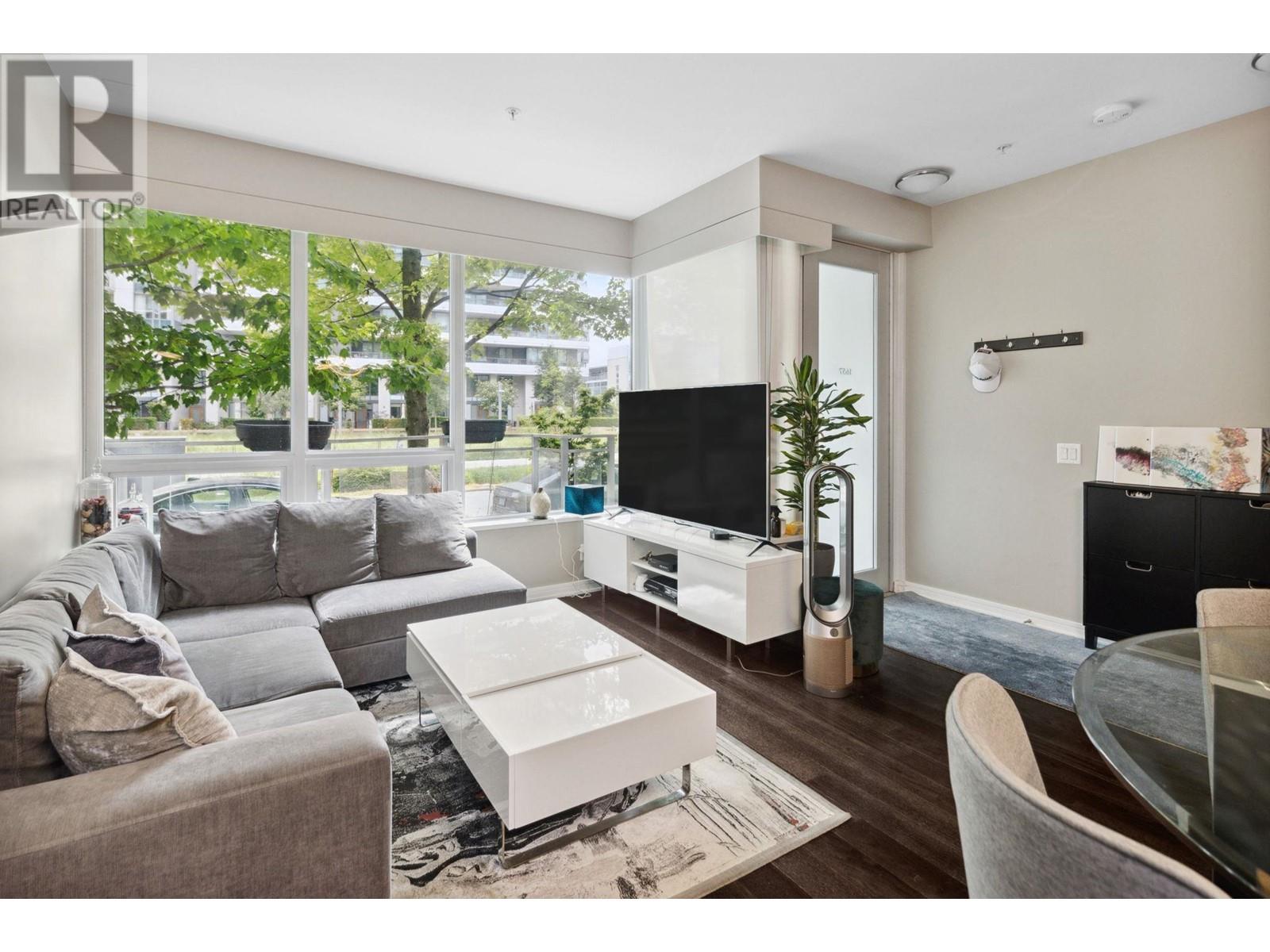 Th 1657 Ontario Street, Vancouver, British Columbia  V5Y 0C1 - Photo 1 - R2957192