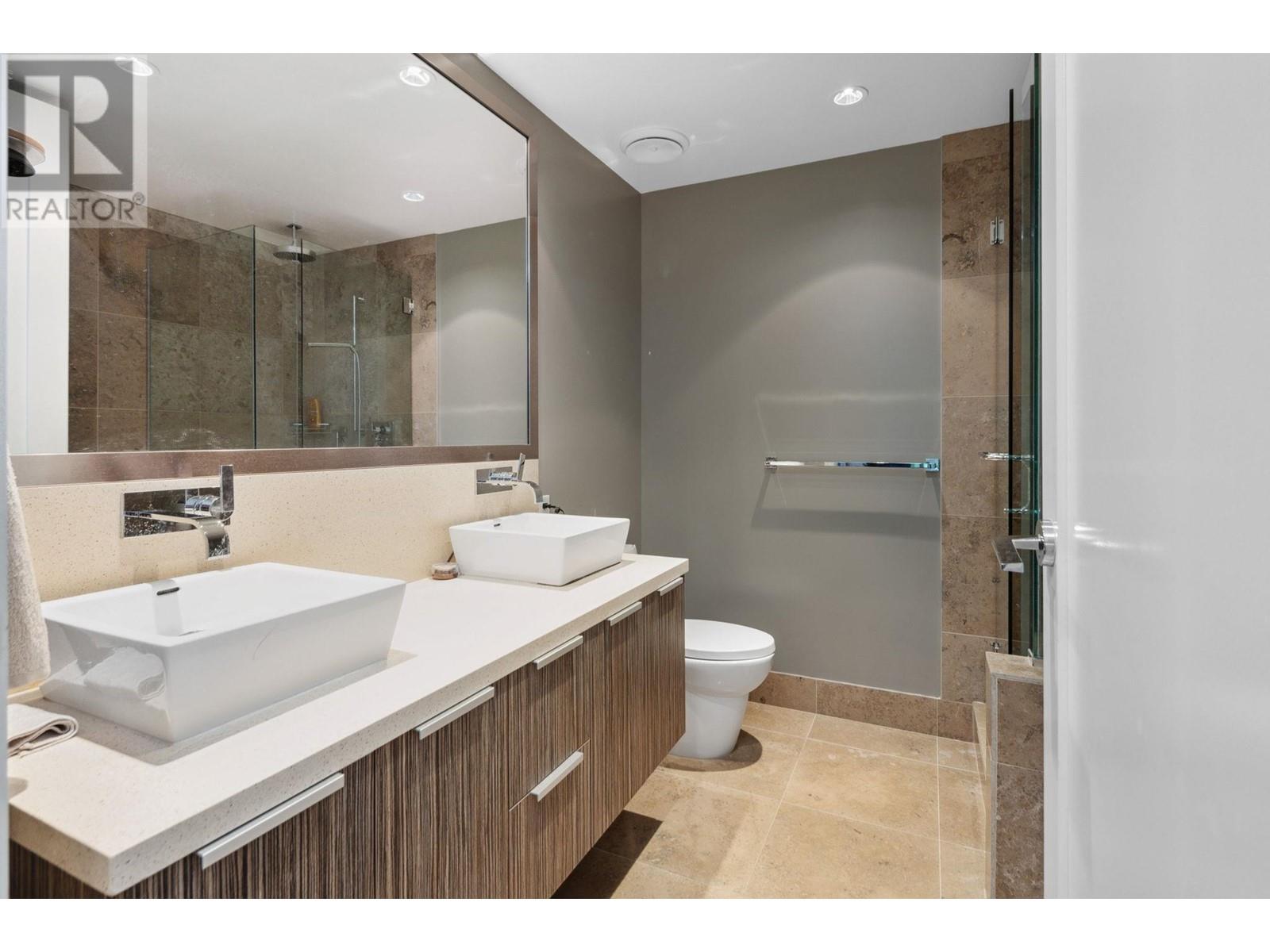 Th 1657 Ontario Street, Vancouver, British Columbia  V5Y 0C1 - Photo 11 - R2957192