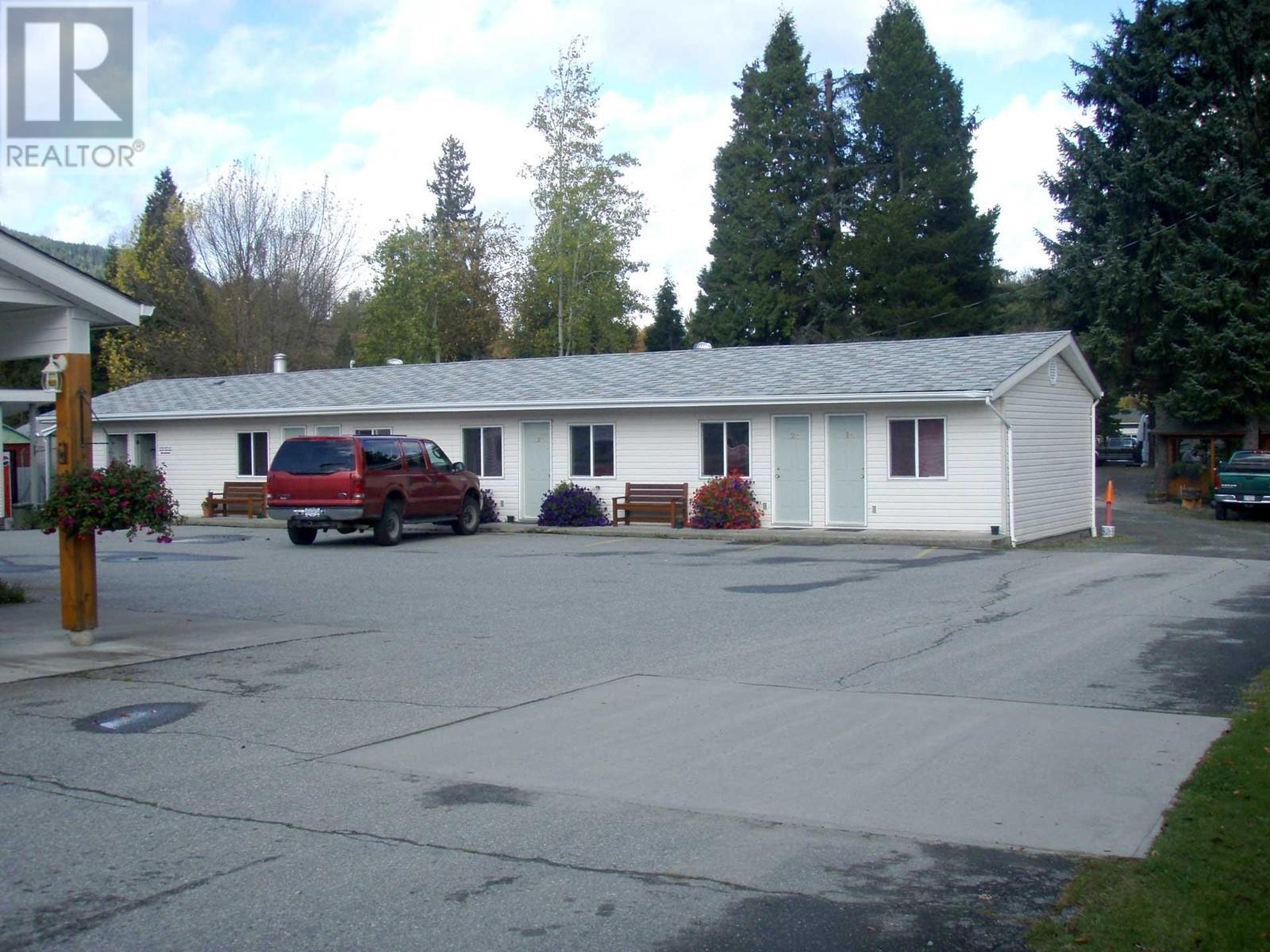 5504 W 16 HIGHWAY, Terrace, British Columbia