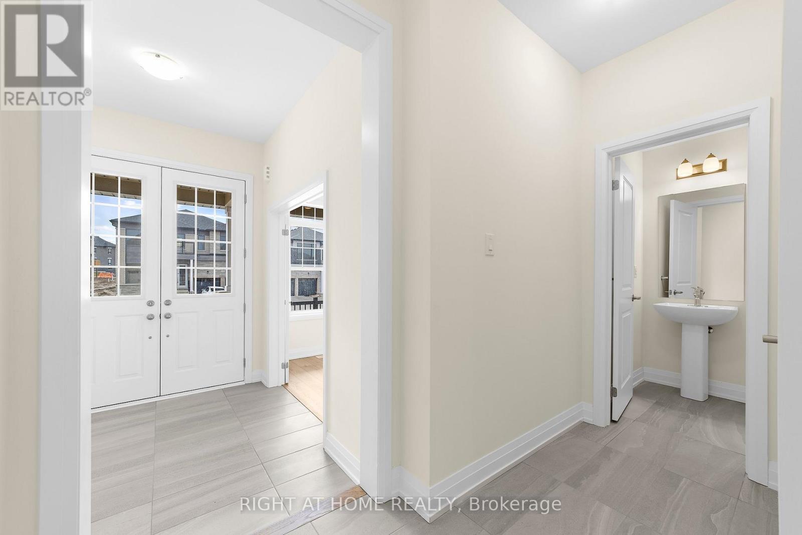 Property at 48 DAFFODIL ROAD image 3