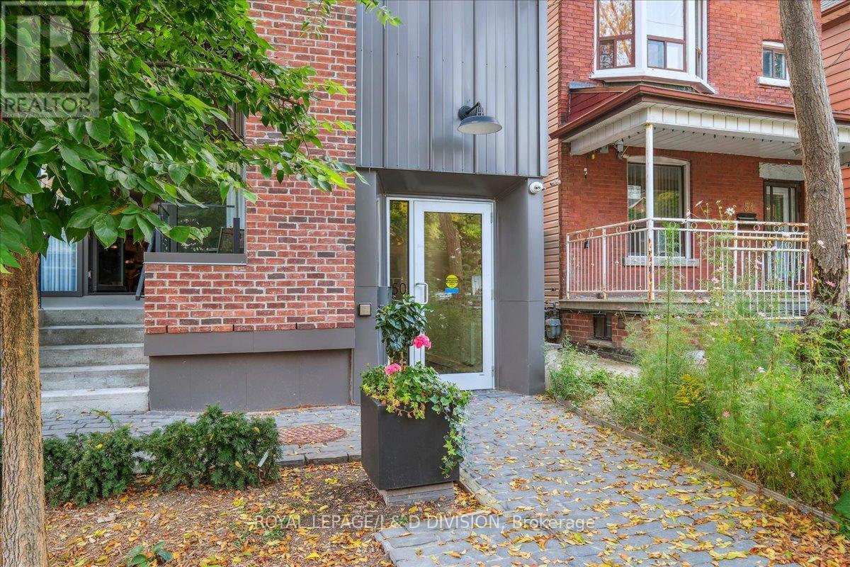 Th 8 - 50 Bartlett Avenue, Toronto, Ontario  M6H 3E6 - Photo 33 - W9356959