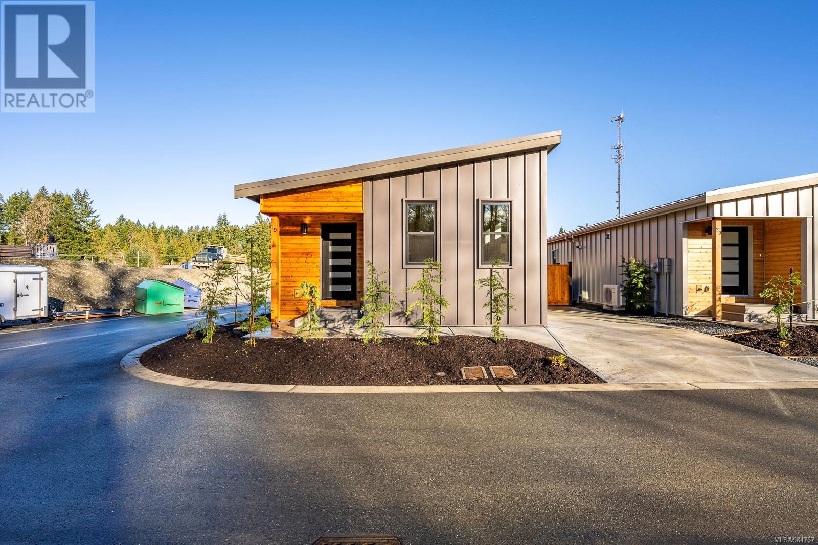 24 3025 Royston Rd, Cumberland, British Columbia