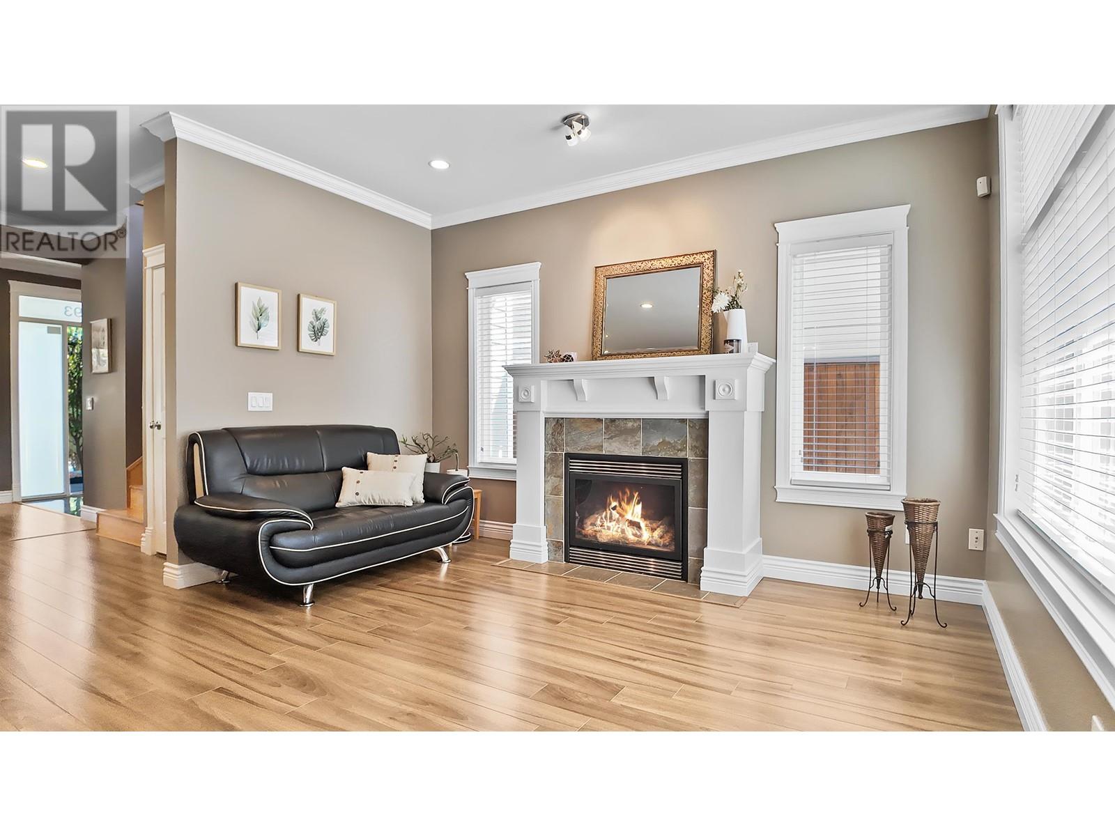 Listing Picture 13 of 29 : 12293 BUCHANAN STREET, Richmond / 烈治文 - 魯藝地產 Yvonne Lu Group - MLS Medallion Club Member