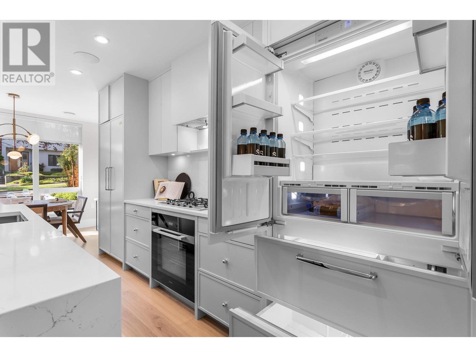585 W 26th Avenue, Vancouver, British Columbia V5Z 2E4 - Photo 13 - R2953873