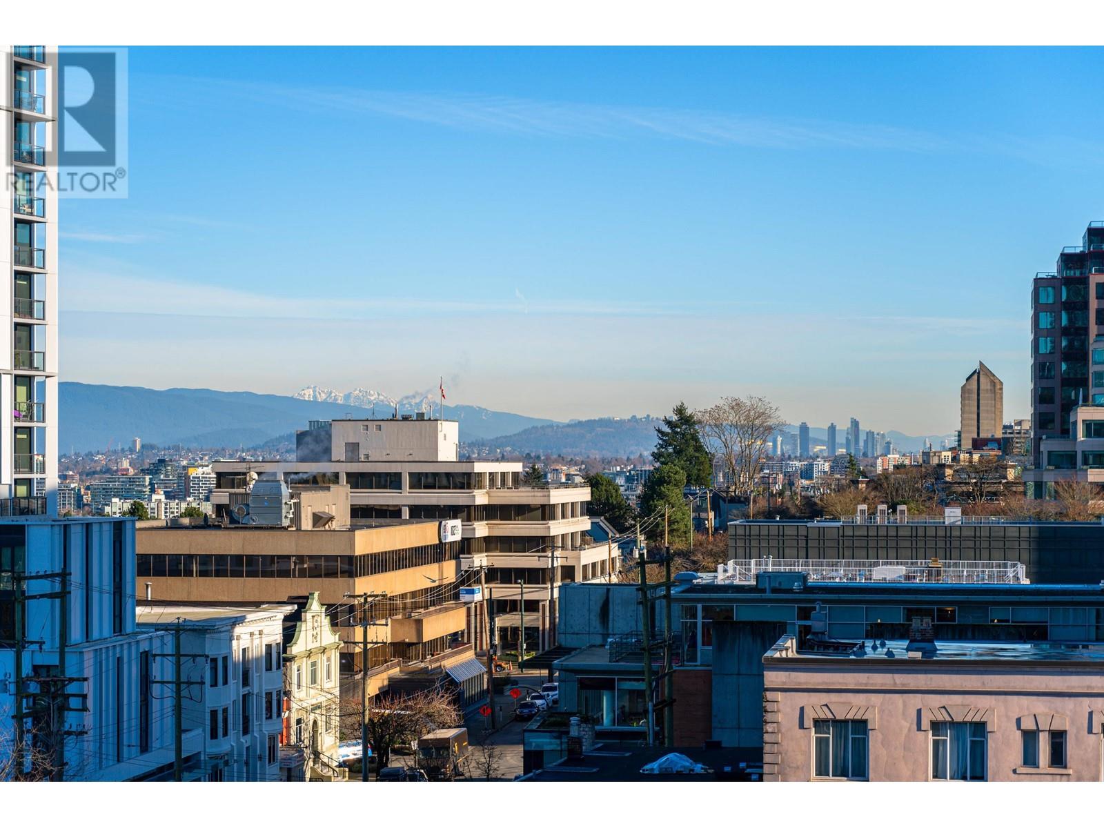 Listing Picture 25 of 28 : 702 1530 W 8TH AVENUE, Vancouver / 溫哥華 - 魯藝地產 Yvonne Lu Group - MLS Medallion Club Member