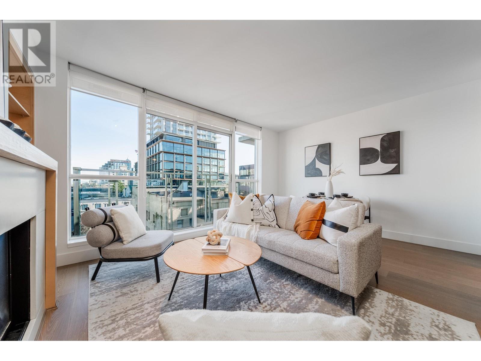 Listing Picture 5 of 28 : 702 1530 W 8TH AVENUE, Vancouver / 溫哥華 - 魯藝地產 Yvonne Lu Group - MLS Medallion Club Member