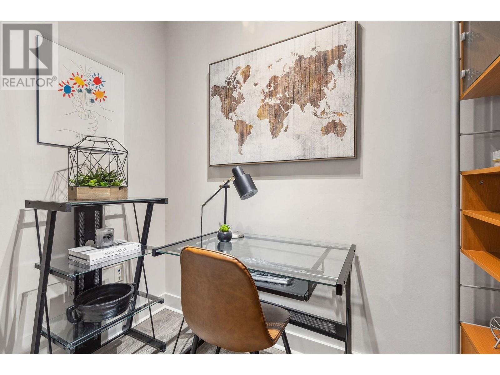 309 733 W 14th Street, North Vancouver, British Columbia  V7M 0C6 - Photo 11 - R2957269