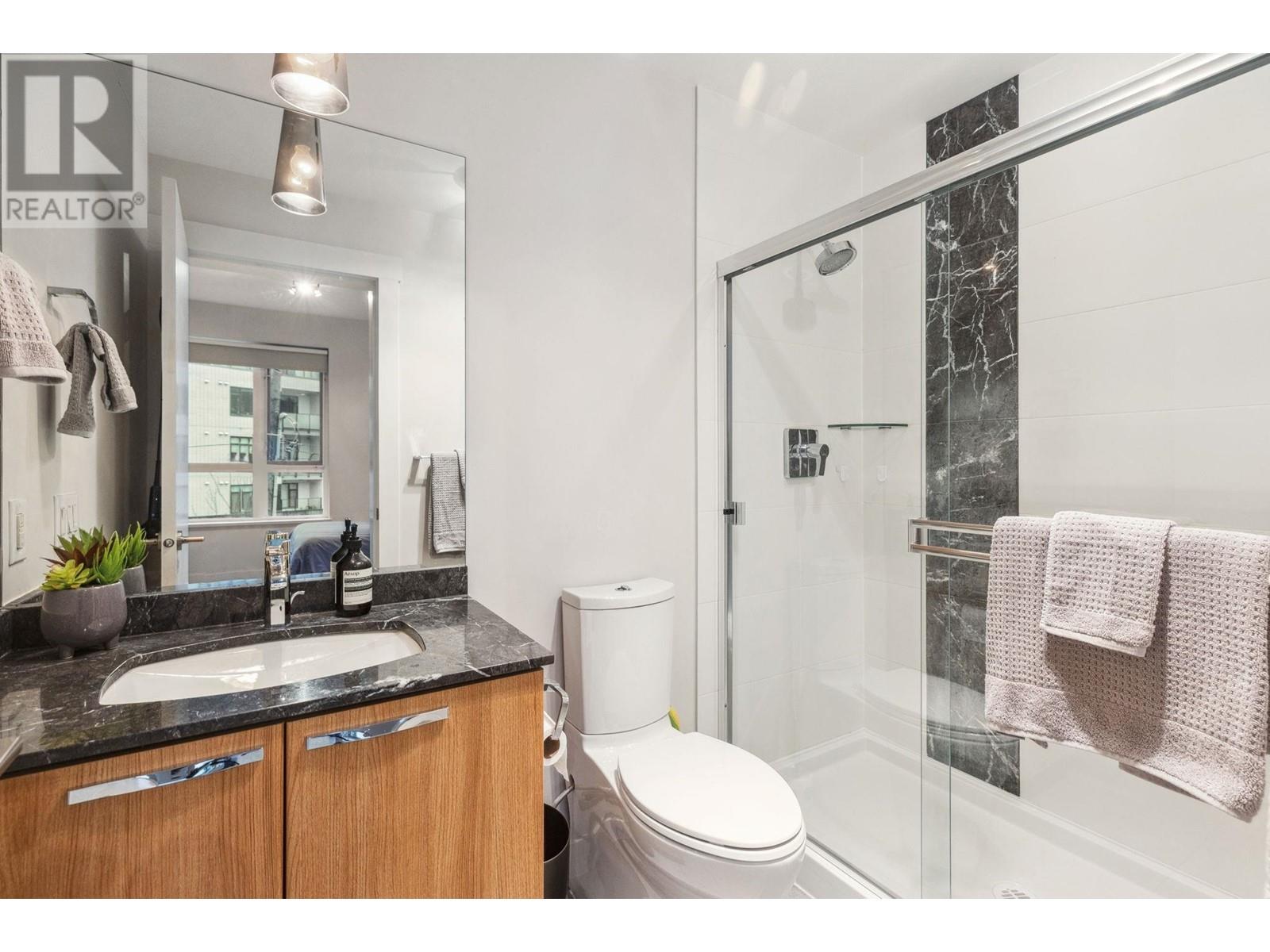 309 733 W 14th Street, North Vancouver, British Columbia  V7M 0C6 - Photo 15 - R2957269