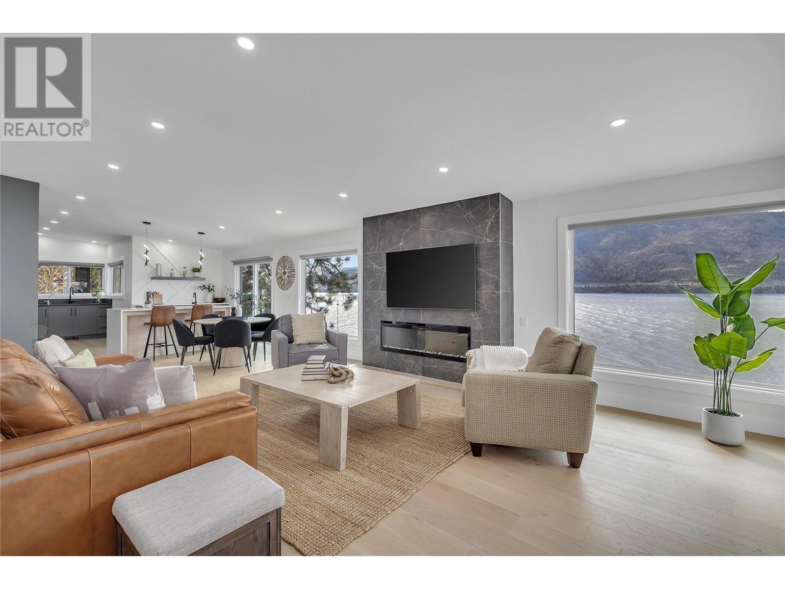 2396 Dubbin Road Kelowna