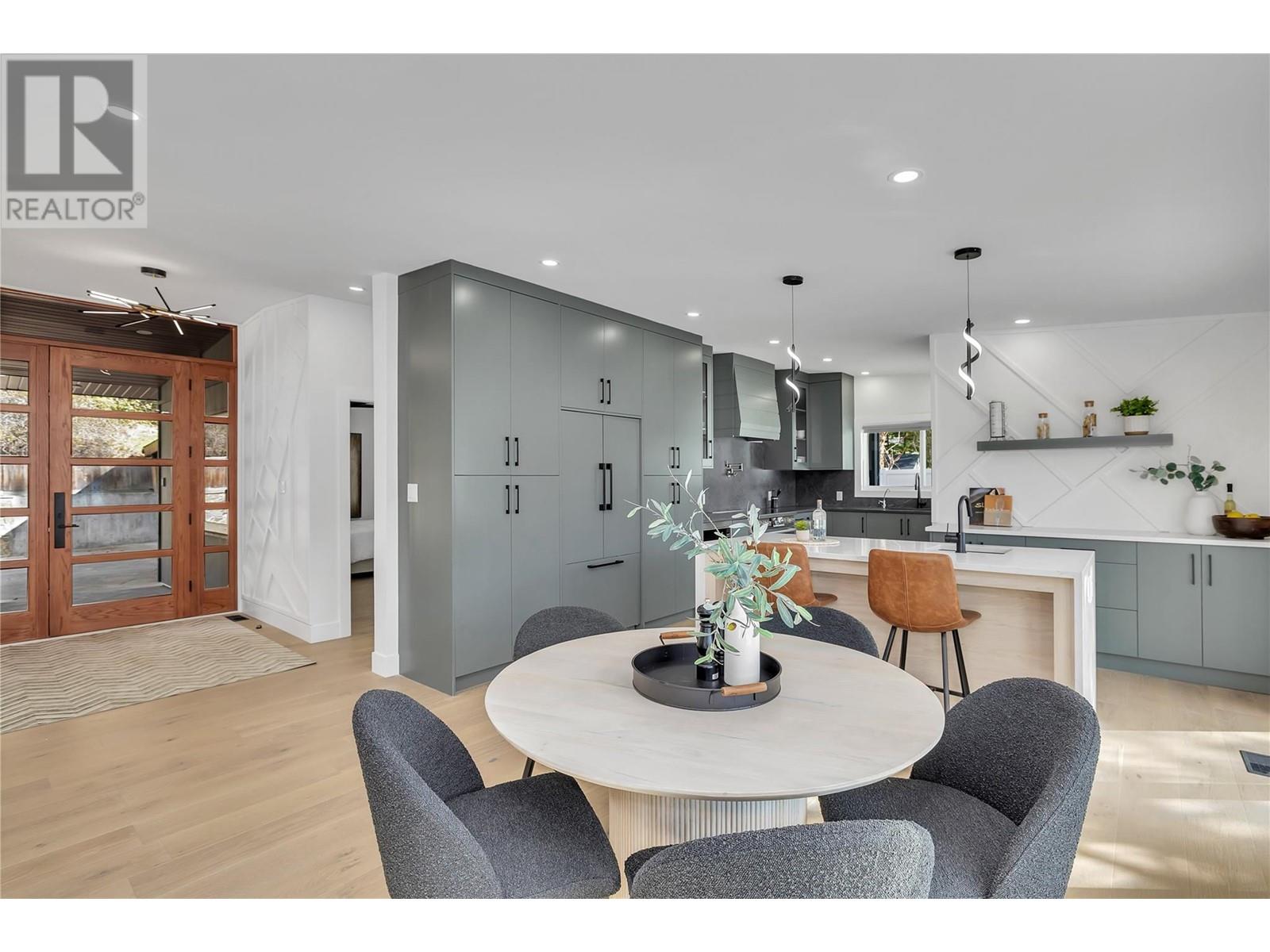 Property at 2396 Dubbin Road image 2