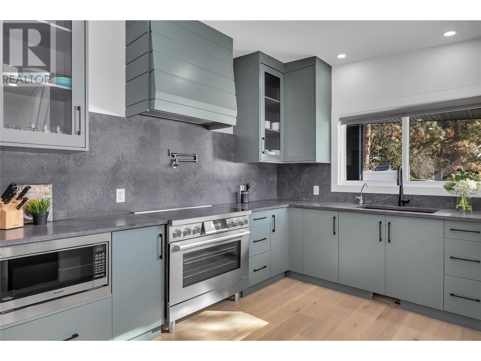 Property at 2396 Dubbin Road image 4