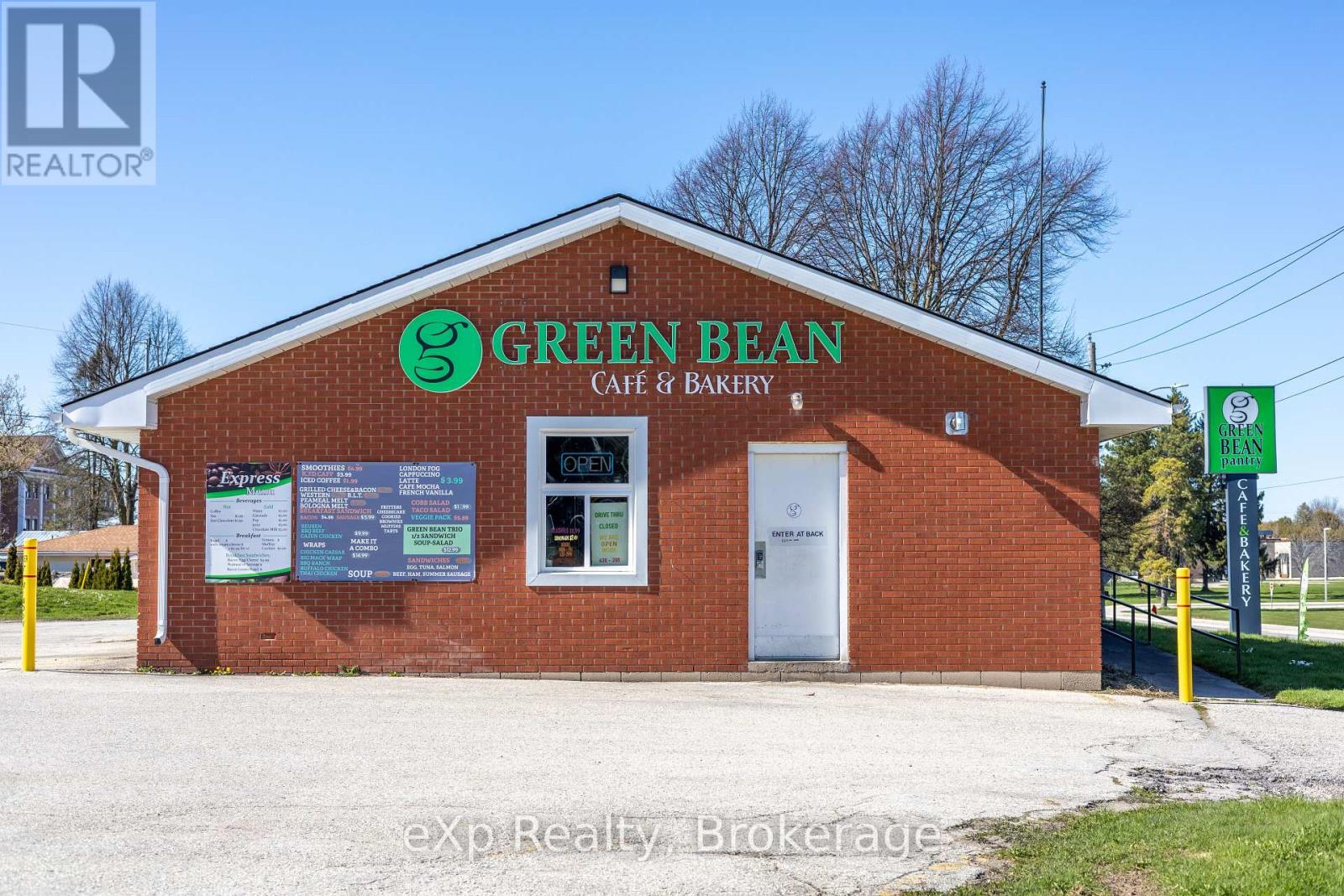 1319 Yonge Street S, Brockton, Ontario  N0G 2V0 - Photo 2 - X11928122