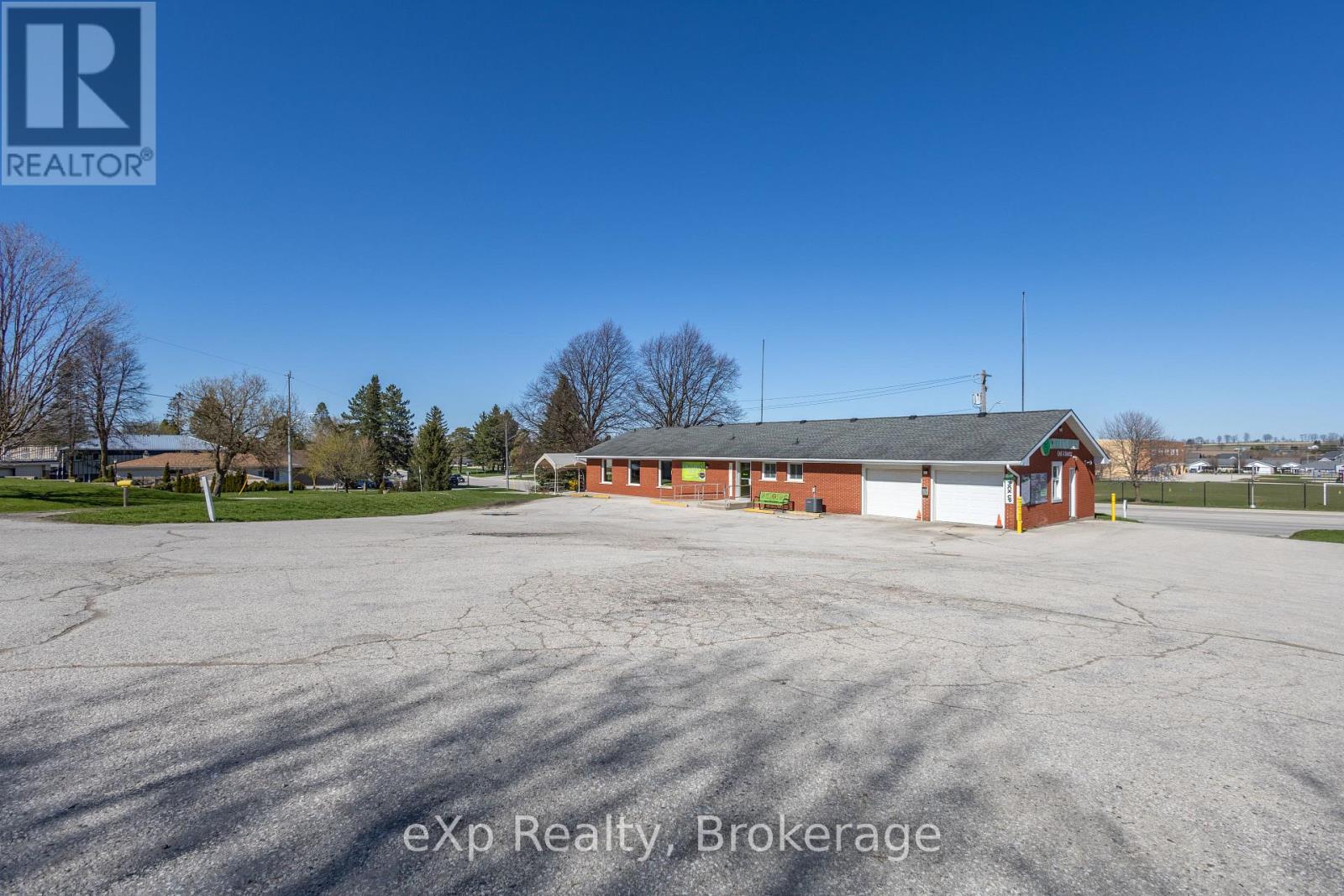 1319 Yonge Street S, Brockton, Ontario  N0G 2V0 - Photo 7 - X11928122